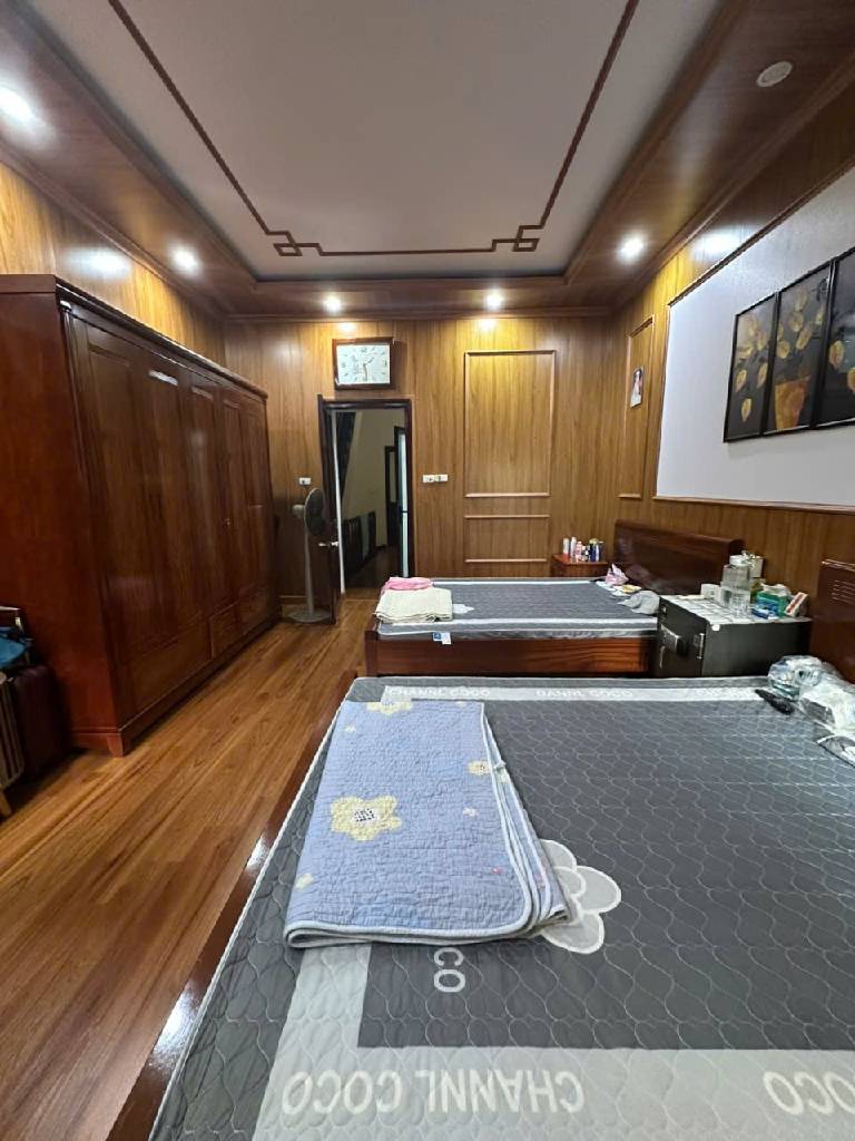 Bán nhà Mai Động - diện tích 89m2 4 tầng - Ô tô tránh - giá 40,5 tỷ