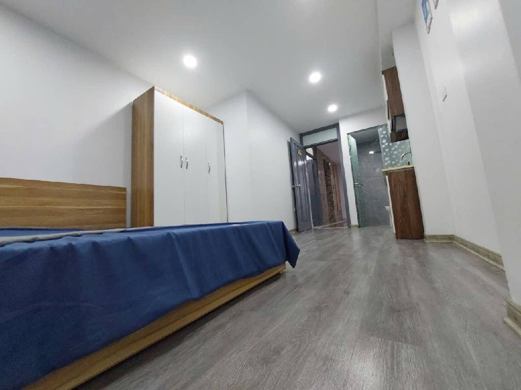 Bán nhà Phùng Khoang - diện tích 105m2 8 tầng - Ô tô tránh đỗ ngày đêm - giá 37 tỷ