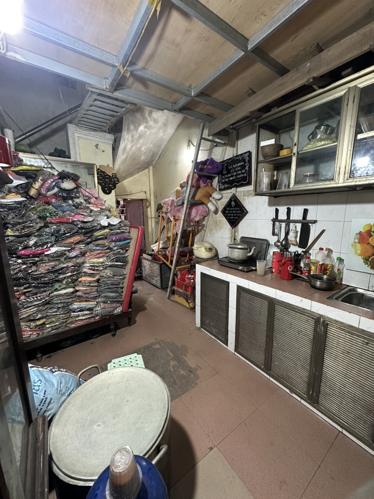 Bán nhà Dương Văn Bé - diện tích 51m2 3 tầng - Nhà cũ, xác định bán đất - giá 8,8 tỷ