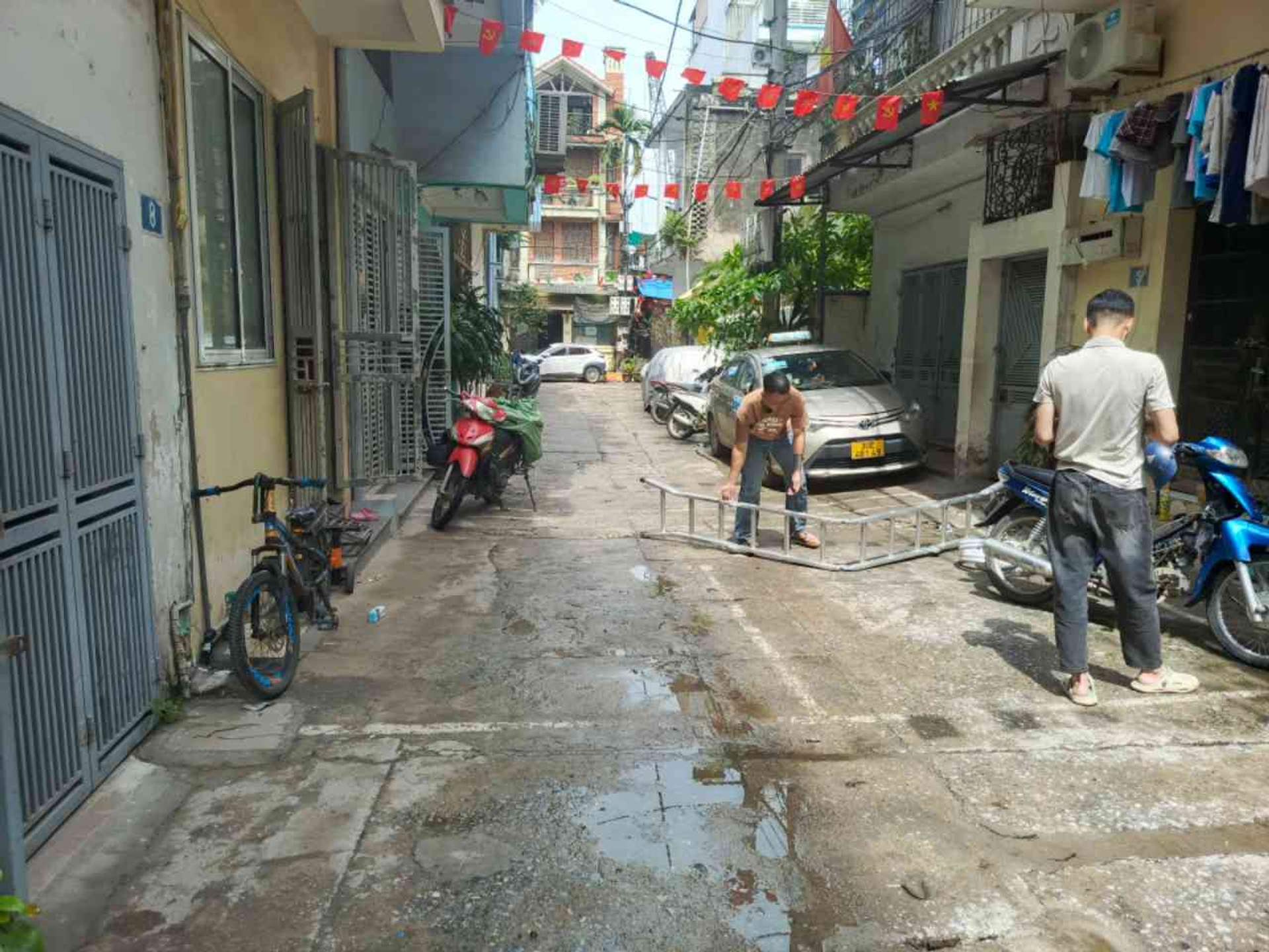 Bán nhà Giải Phóng - diện tích 55m2 1 tầng - Ô TÔ TRÁNH NHAU - giá 16,3 tỷ