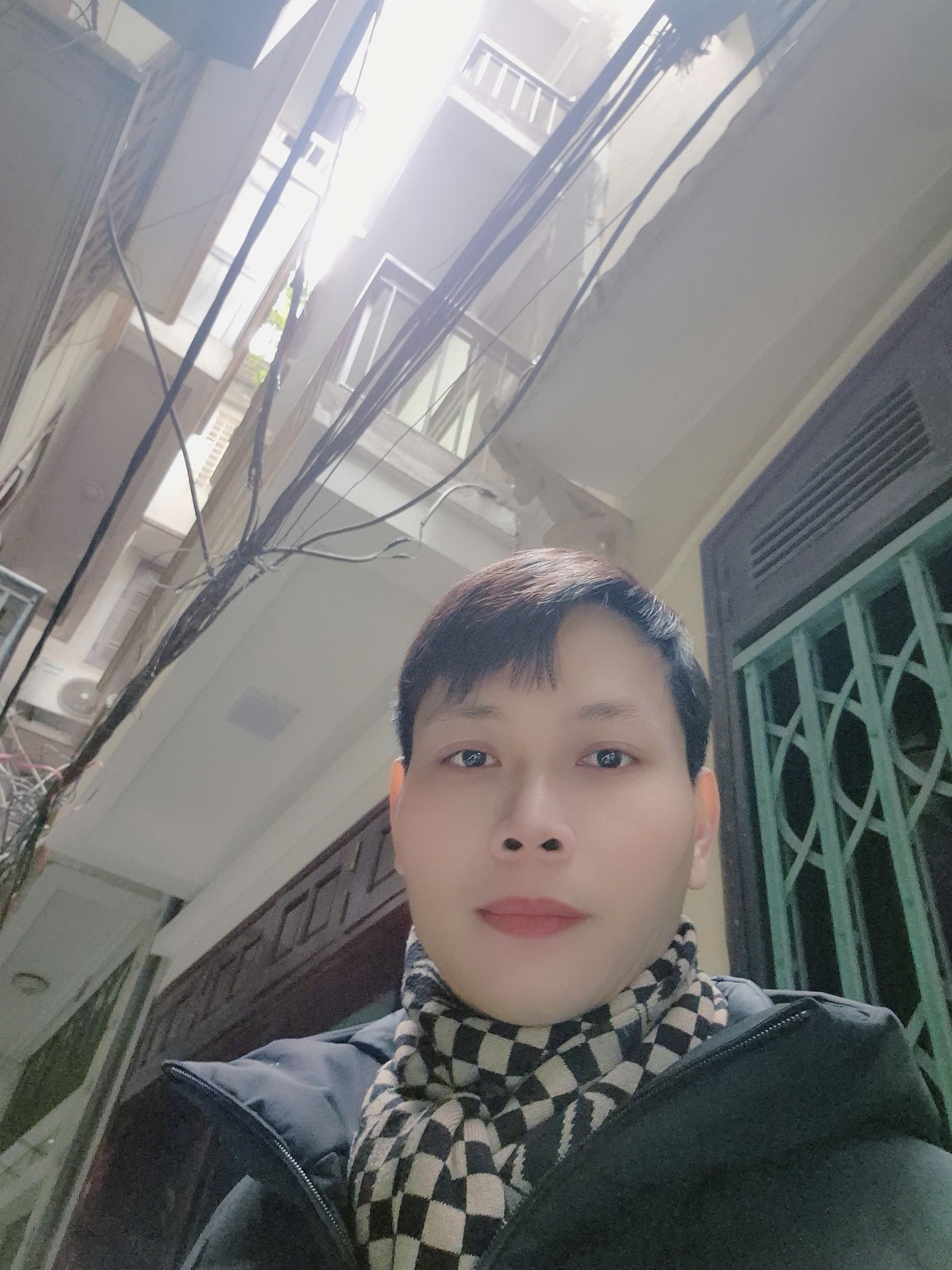 Bán nhà Kim Giang - diện tích 39m2 5 tầng - ô tô sát nhà - giá 9,1 tỷ