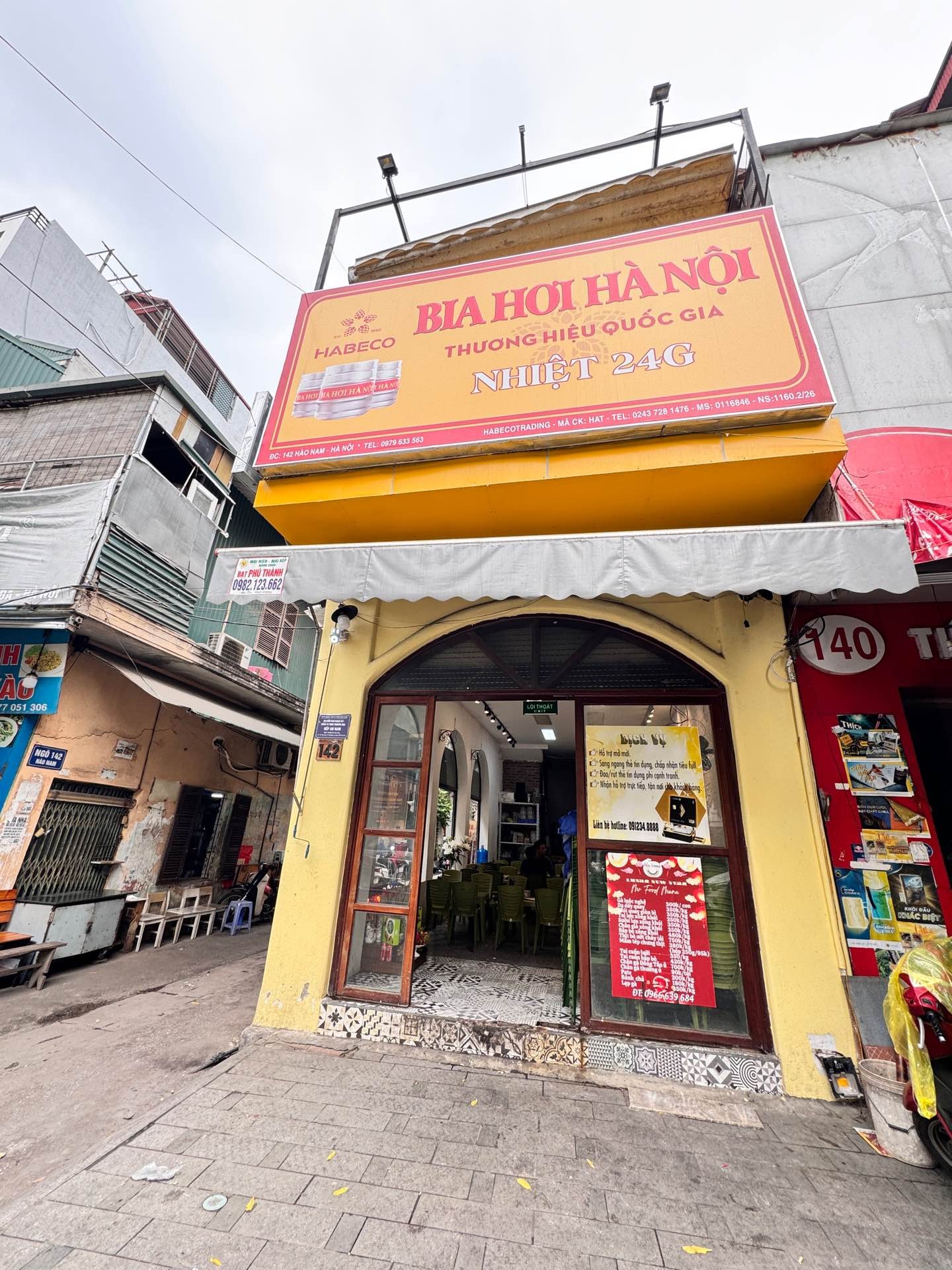 Bán nhà Hào Nam - diện tích 58m2 2 tầng - Lô góc 2 mặt thoáng - giá 43 tỷ