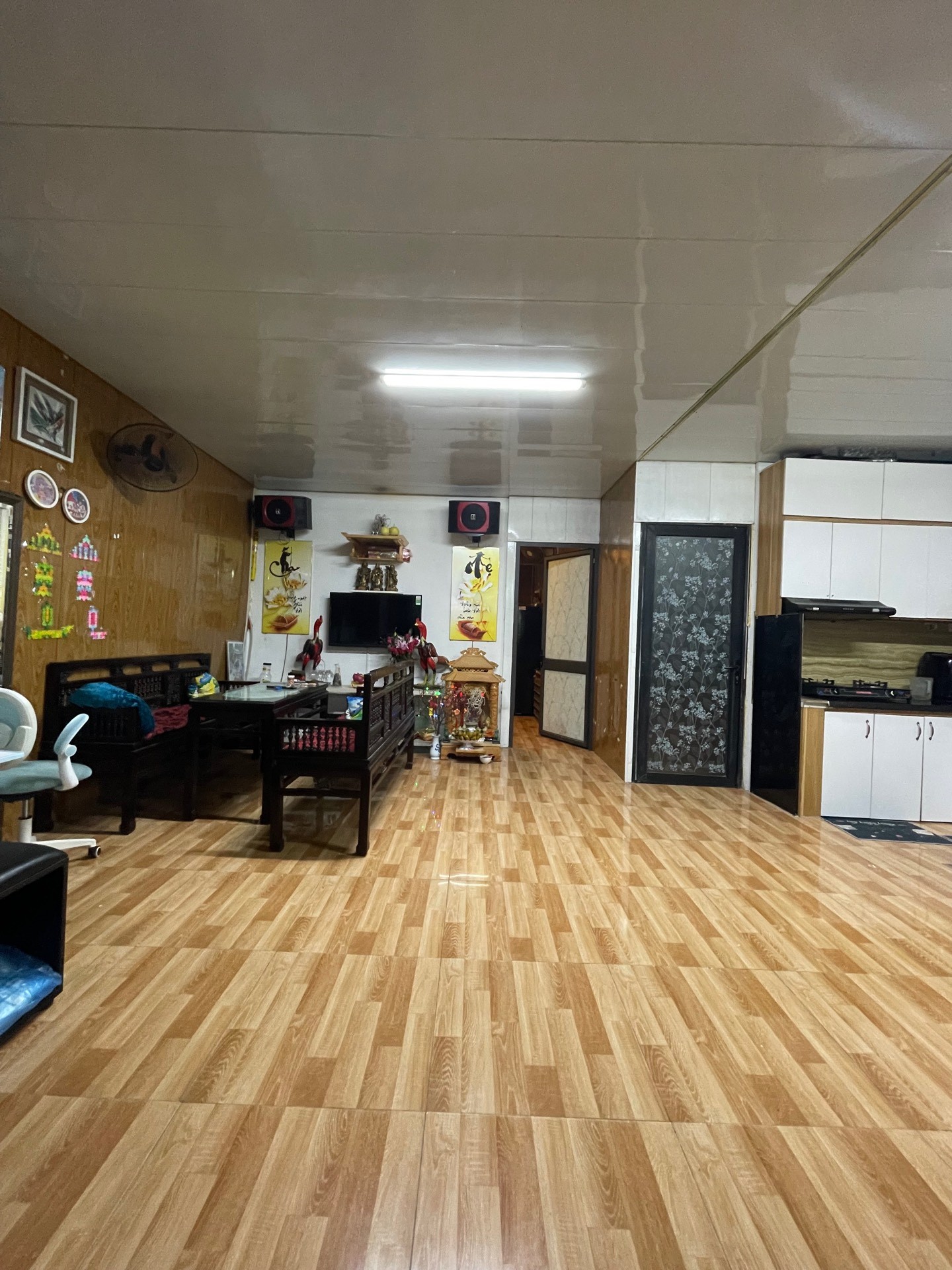 Bán nhà Vĩnh Hưng - diện tích 104m2 1 tầng - Ô tô đỗ cửa - giá 8,4 tỷ
