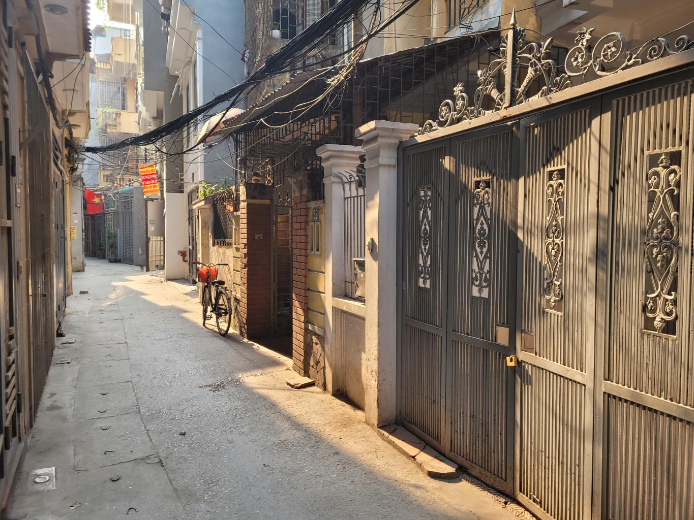 Bán nhà Khương Hạ - diện tích 111m2 7 tầng - Thang máy - giá 27,8 tỷ