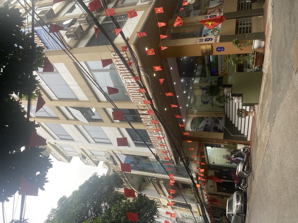 Bán nhà Lưu Quang Vũ - diện tích 55m2 6 tầng - Ngõ ô tô tránh - giá 32 tỷ