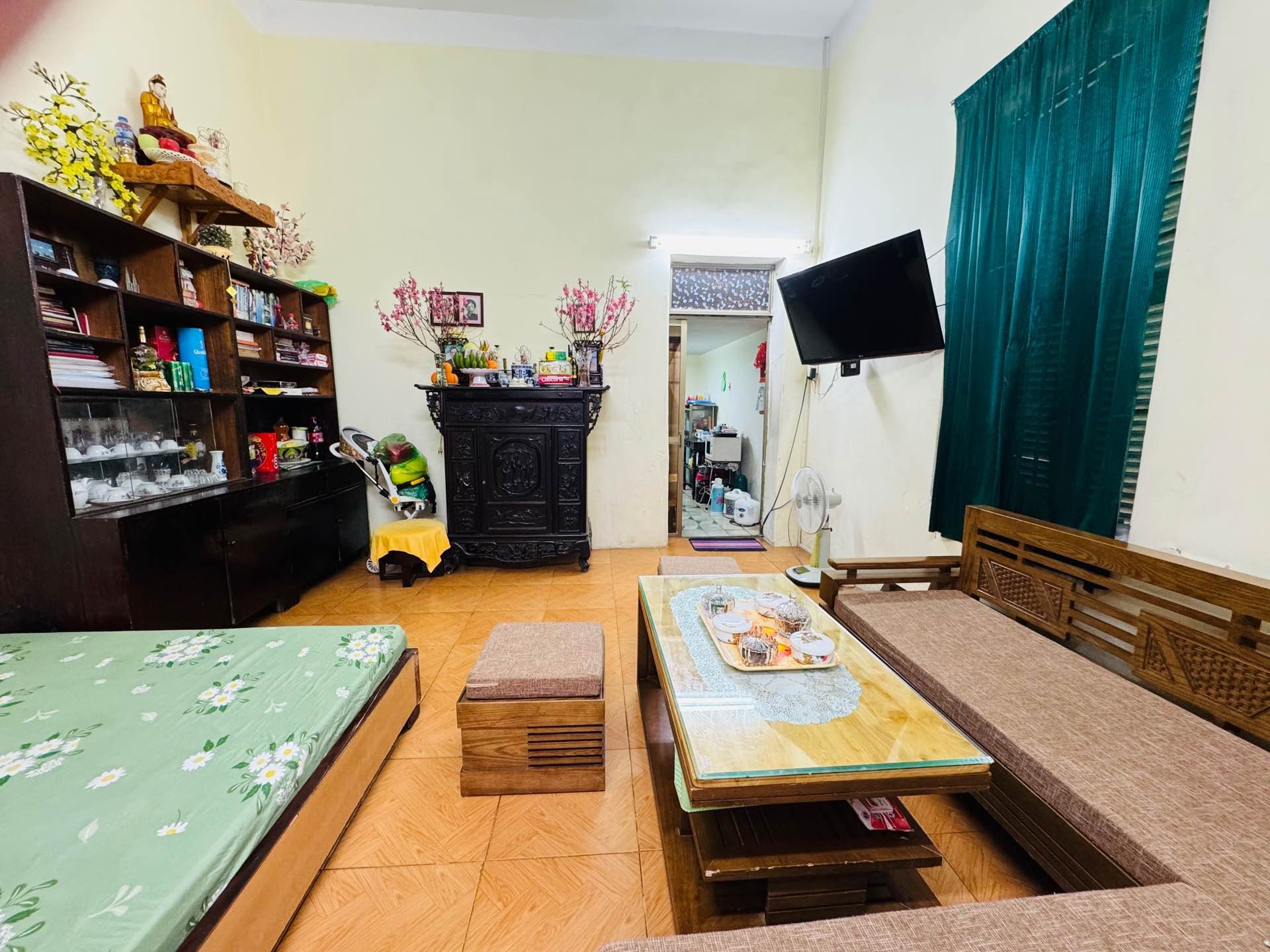 Bán nhà Bà Triệu - diện tích 60m2 1 tầng - Lô góc - giá 18,5 tỷ