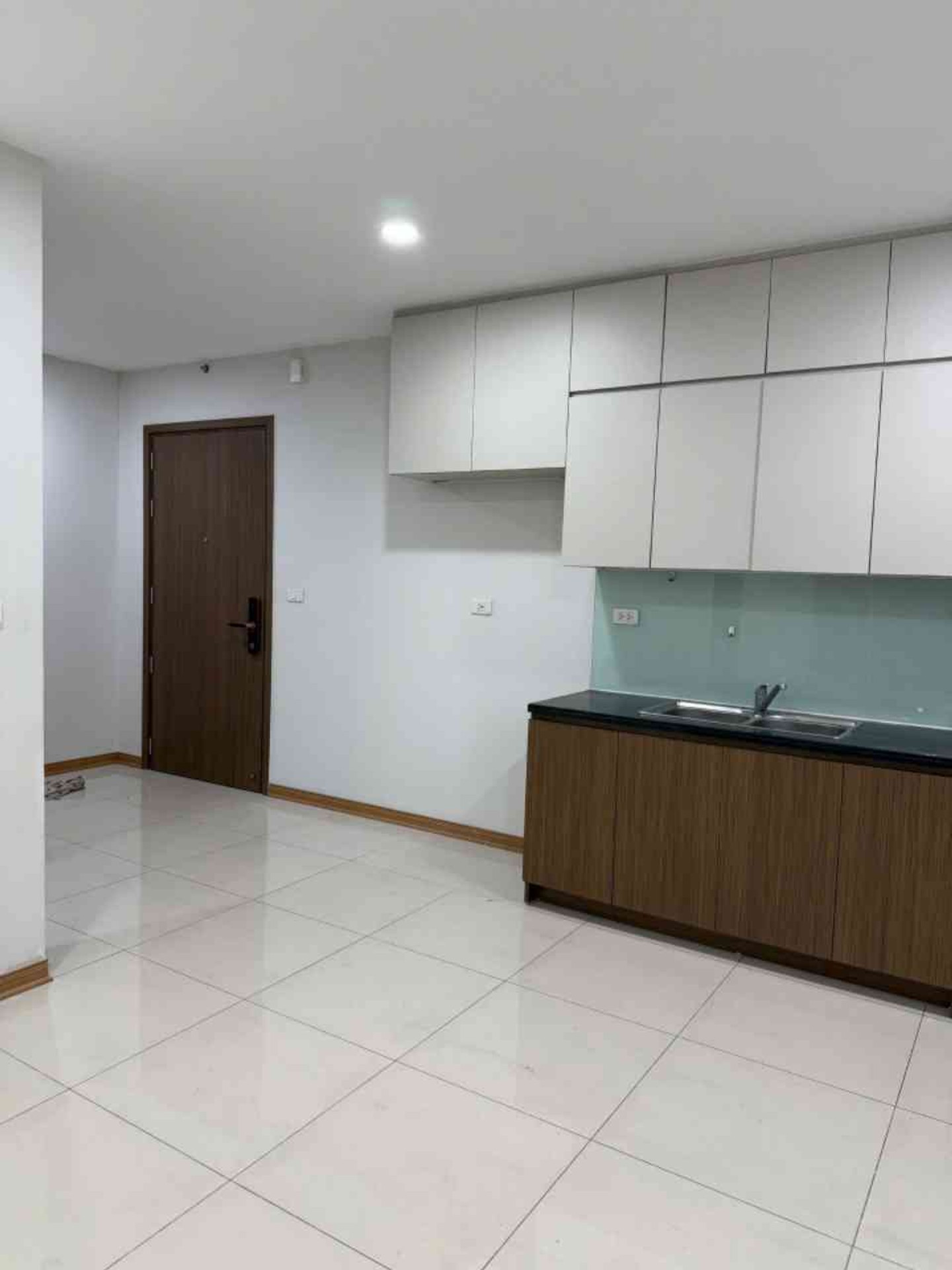 Bán nhà Ngọc Hồi - diện tích 93m2 1 tầng - Căn hộ đẹp nhất khu - giá 7,4 tỷ