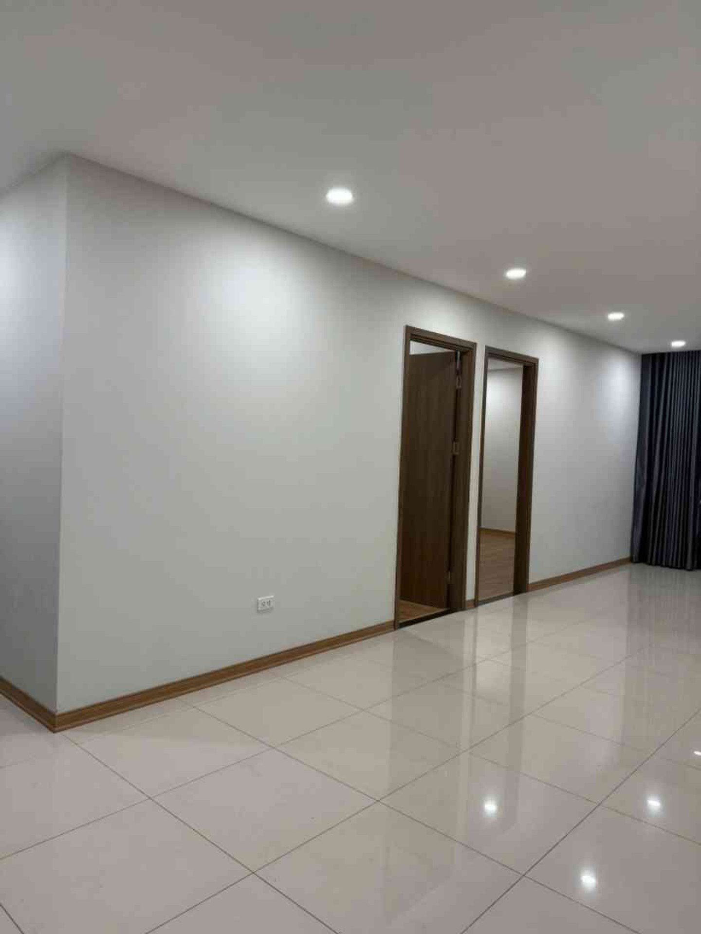 Bán nhà Ngọc Hồi - diện tích 93m2 1 tầng - Căn hộ đẹp nhất khu - giá 7,4 tỷ
