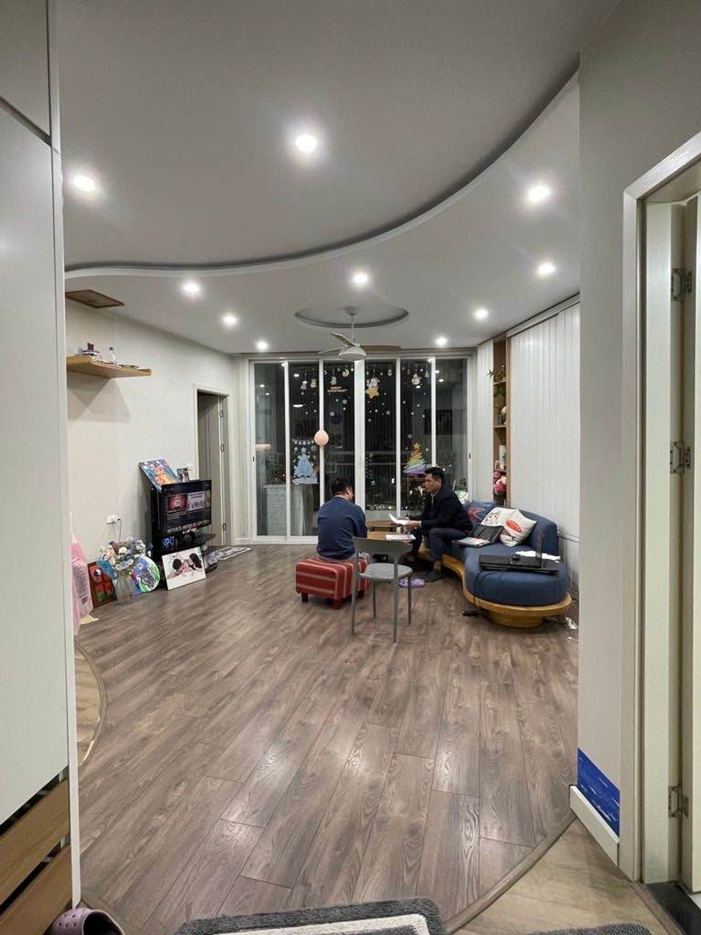 Bán nhà Giải Phóng - diện tích 108m2 14 tầng - lô góc 3 mặt thoáng - giá 11,4 tỷ
