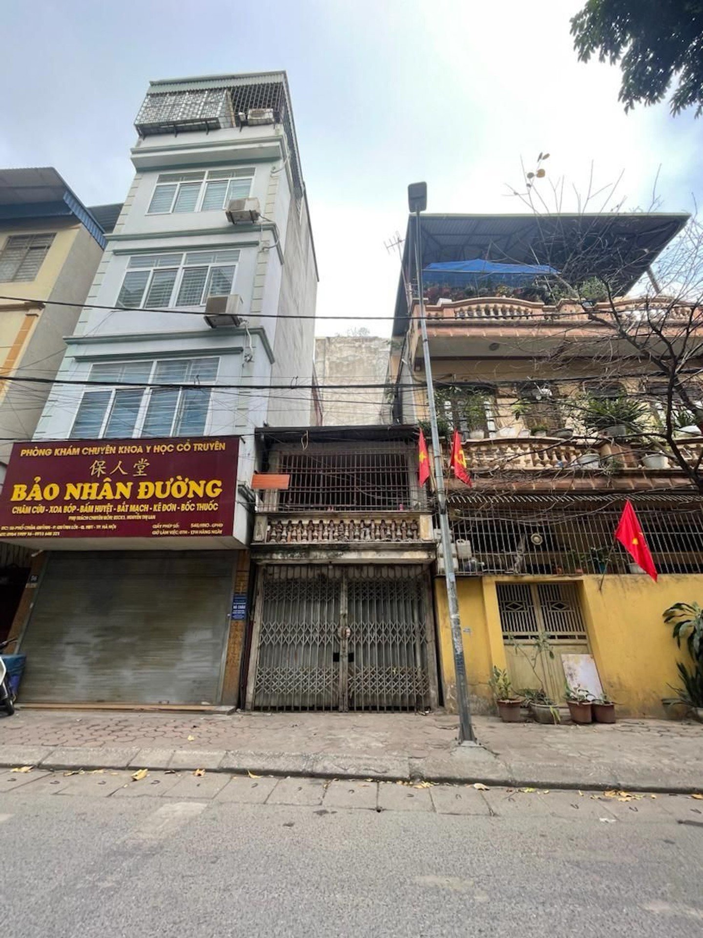 Bán nhà Chùa Quỳnh - diện tích 30m2 2 tầng - Mặt Phố - giá 15 tỷ