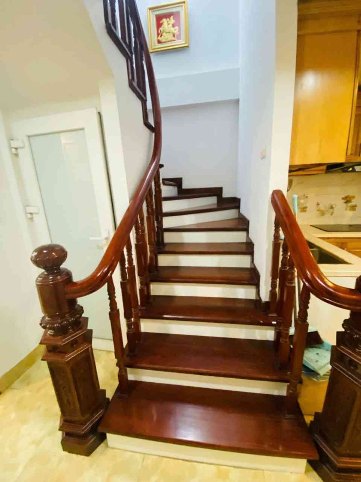 Bán nhà Yên Duyên - diện tích 30m2 6 tầng - Mặt phố kinh doanh - giá 12,8 tỷ
