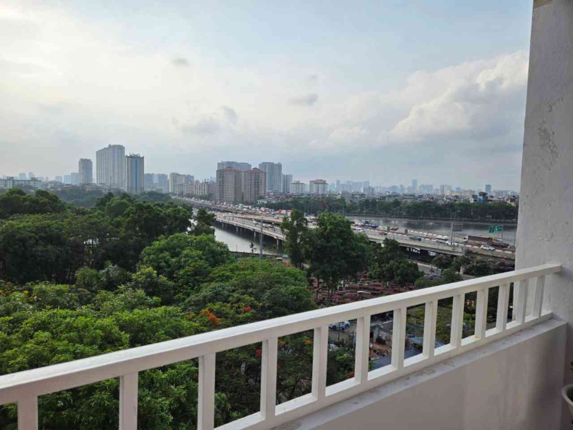 Bán nhà Đạm Phương - diện tích 98m2 8 tầng - Lô góc - giá 8,9 tỷ