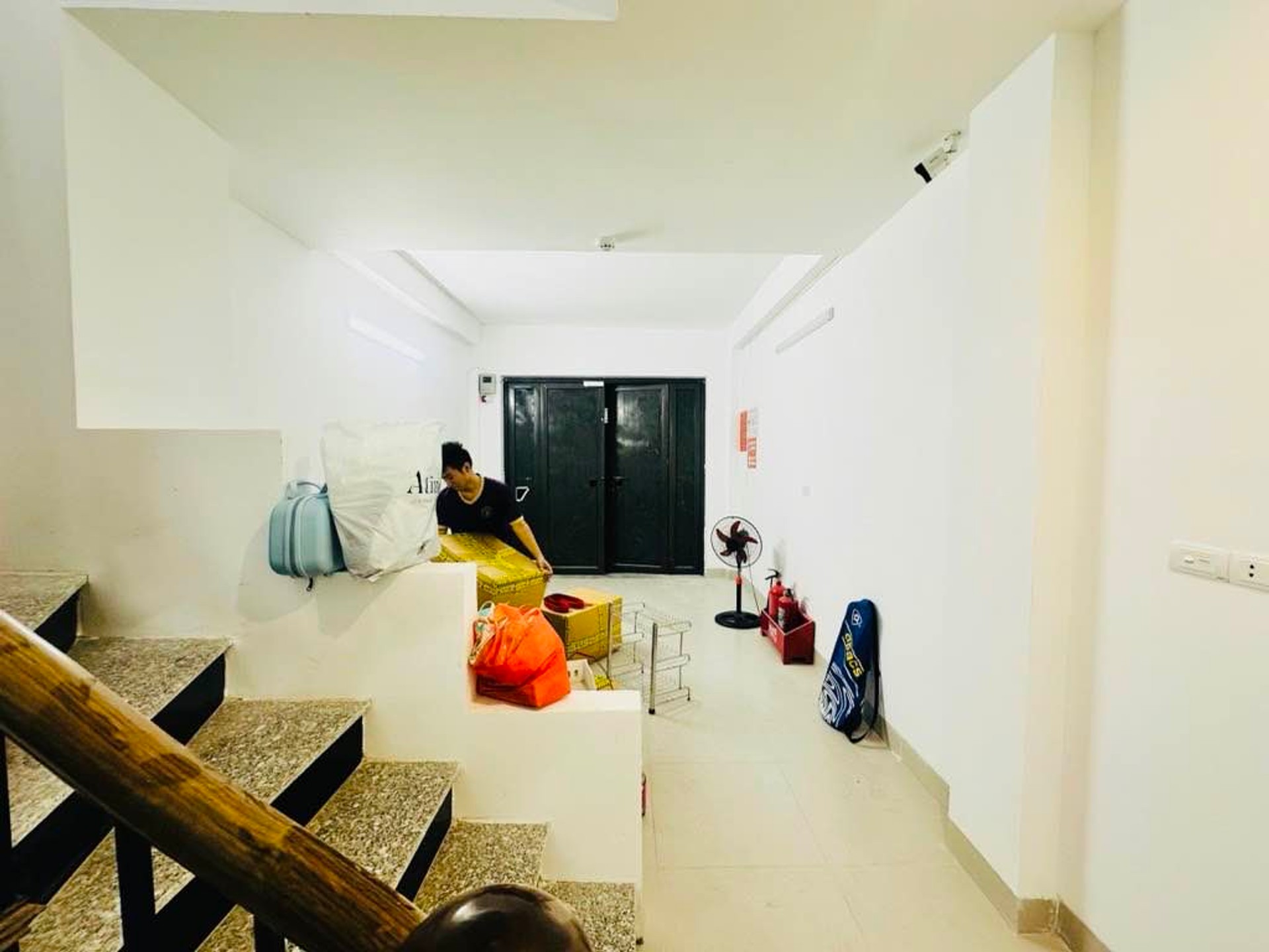 Bán nhà Hai Bà Trưng - diện tích 42m2 5 tầng - Nhà xây mới, cho thuê cháy phòng - giá 10,5 tỷ
