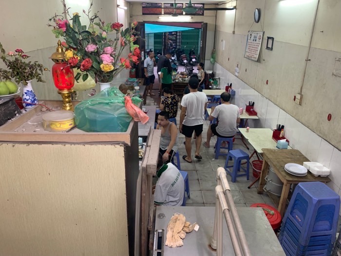 Bán nhà Phan Phù Tiên - diện tích 70m2 2 tầng - MẶT PHỐ HIẾM - giá 32,5 tỷ