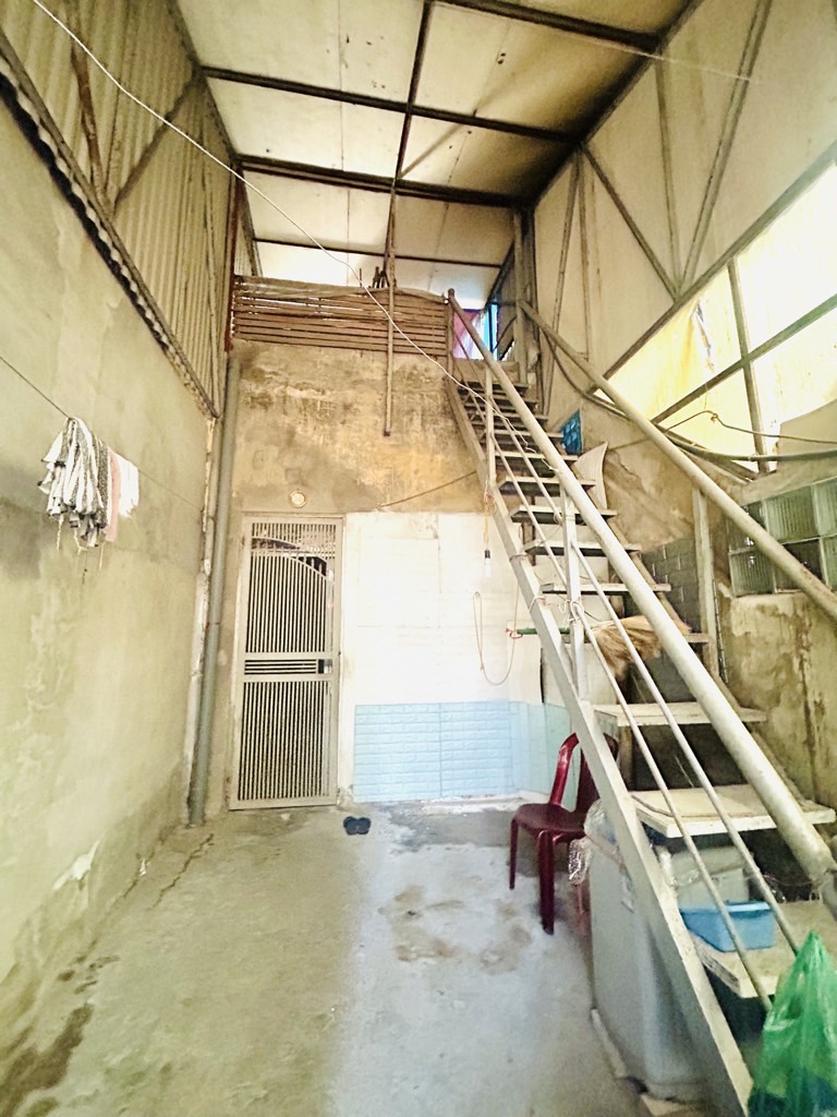 Bán nhà Tam Trinh - diện tích 40m2 2 tầng - Ô TÔ - giá 5,6 tỷ