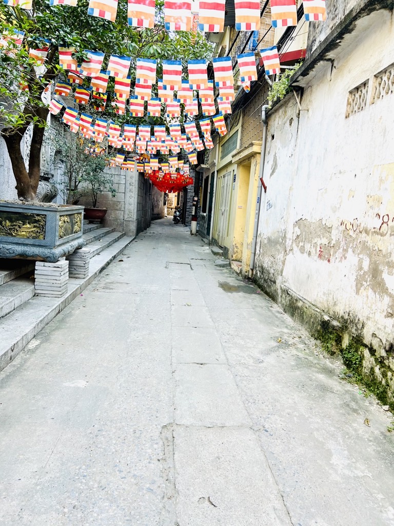 Bán nhà Tam Trinh - diện tích 40m2 2 tầng - Ô TÔ - giá 5,6 tỷ