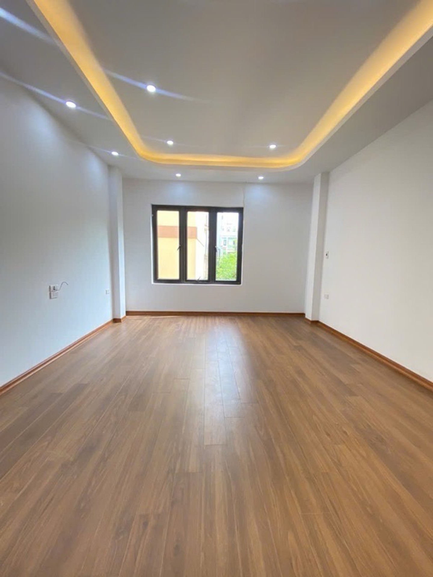 Bán nhà Khương Đình - diện tích 32m2 6 tầng - Cực hiếm dưới 9 tỷ