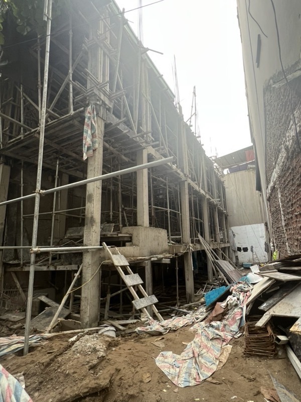 Bán nhà Đê La Thành - diện tích 76.5m2 1 tầng - Mặt phố Đê La Thành, trung tâm đắc địa - giá 26,5 tỷ