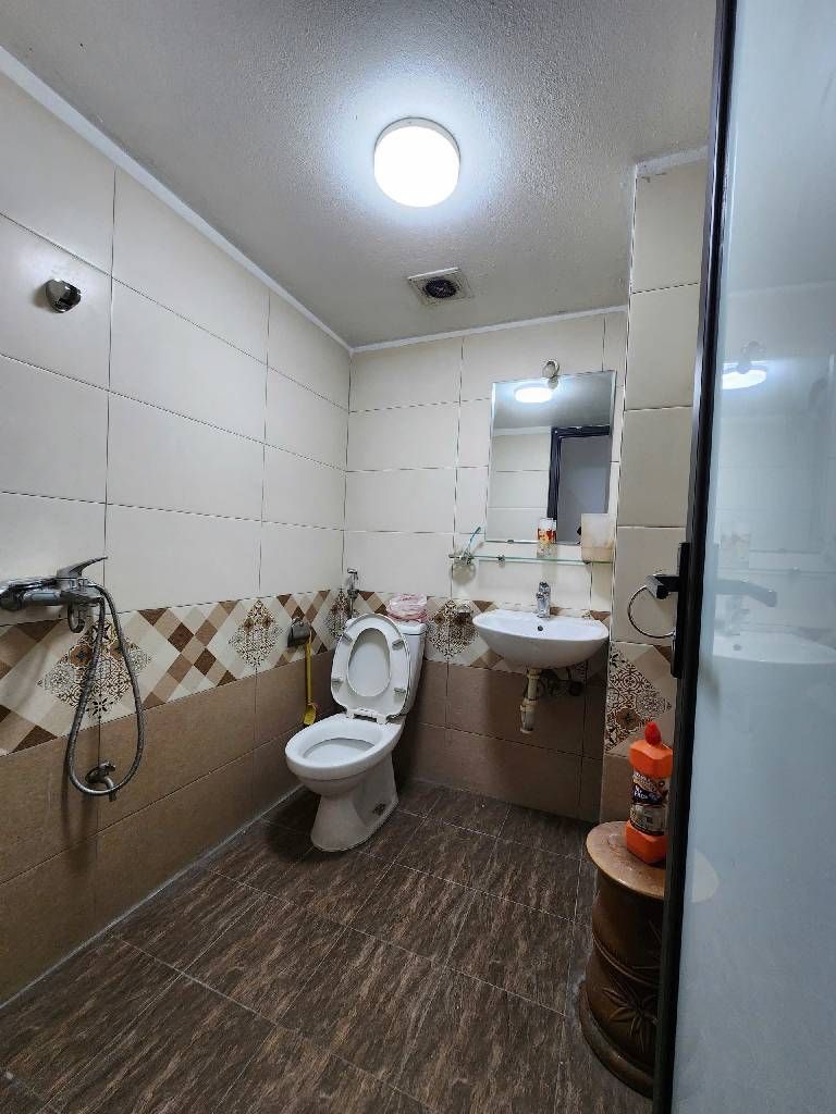 Bán nhà Hoàng Mai - diện tích 55m2 5 tầng - Nhà mặt phố, vỉa hè siêu to - giá 21 tỷ