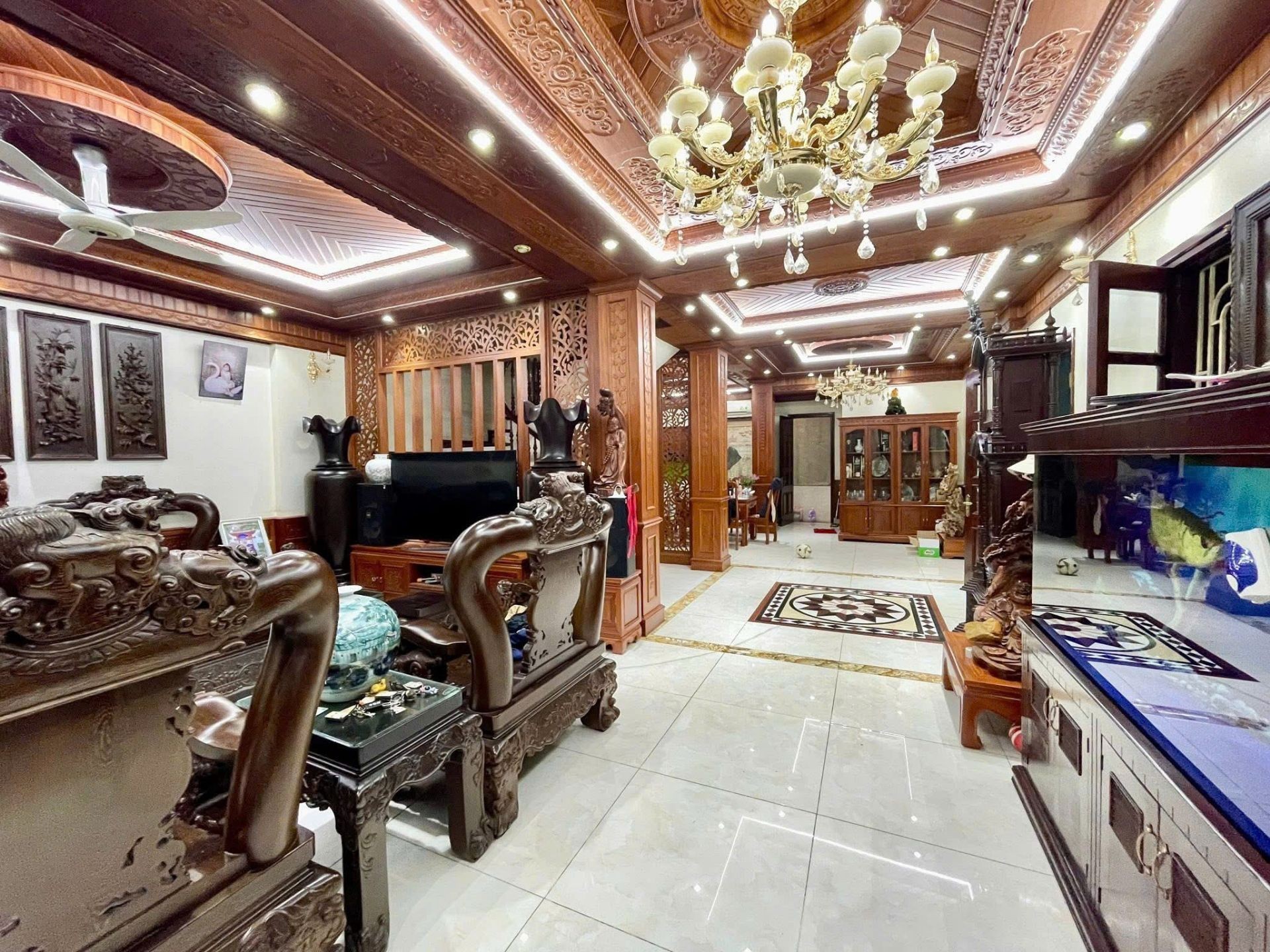 Bán nhà Linh Đàm - diện tích 200m2 4 tầng - Biệt thự song lập view công viên - giá 84 tỷ