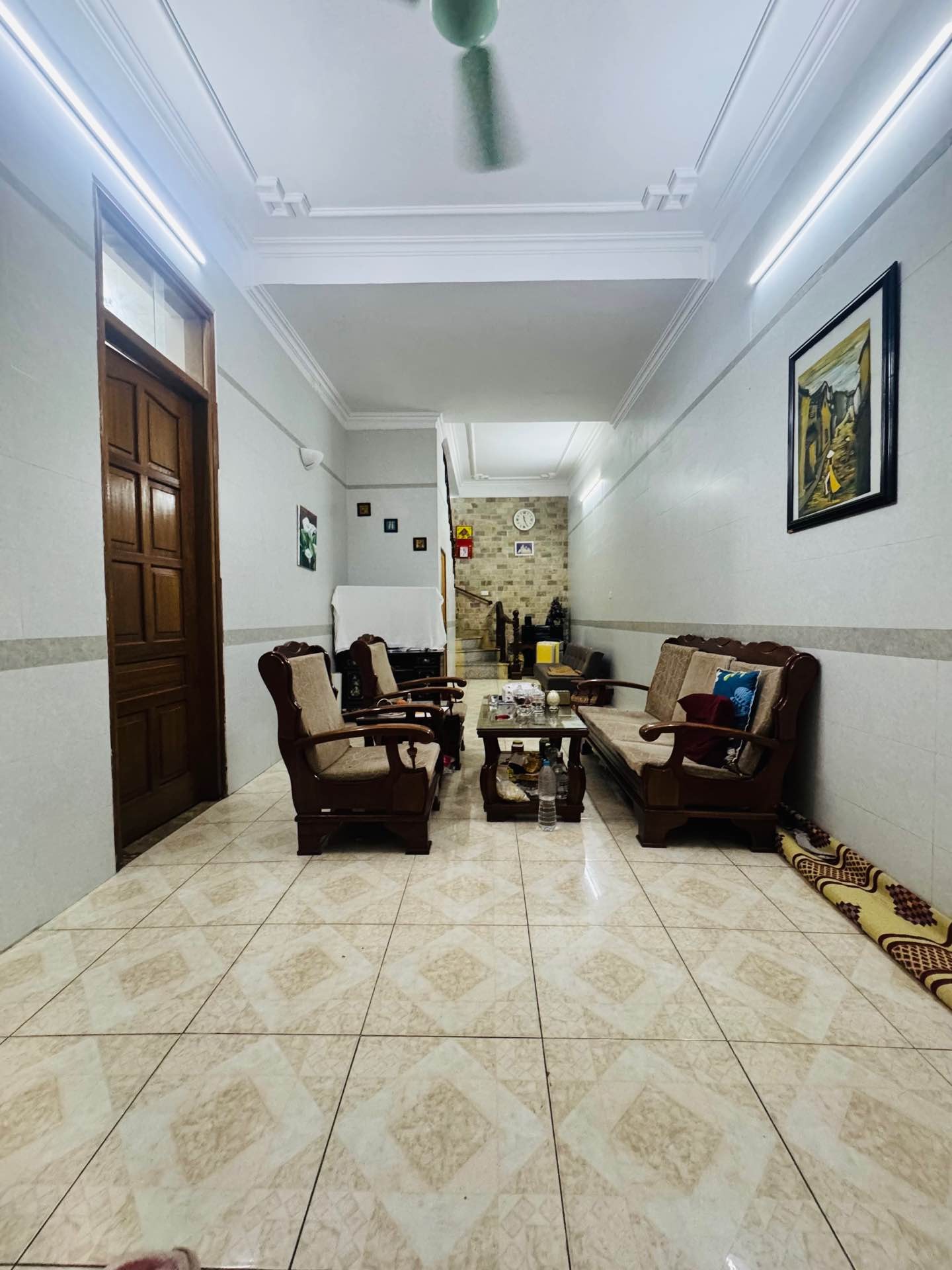 Bán nhà Thanh Nhàn - diện tích 42m2 3 tầng - Nhà đẹp hiếm có - giá 10,5 tỷ
