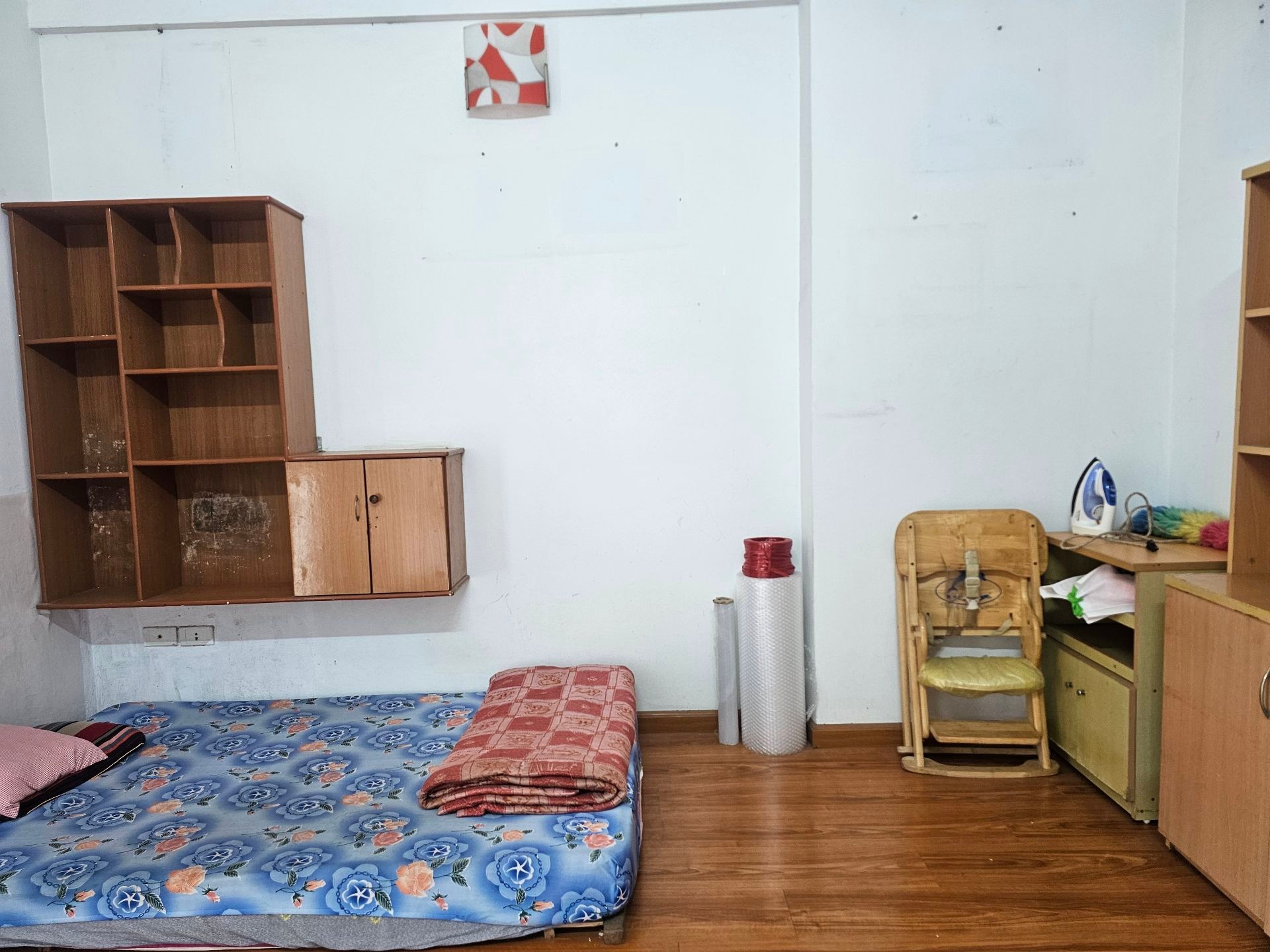 Bán nhà Minh Khai - diện tích 65m2 8 tầng - căn góc - giá 5 tỷ