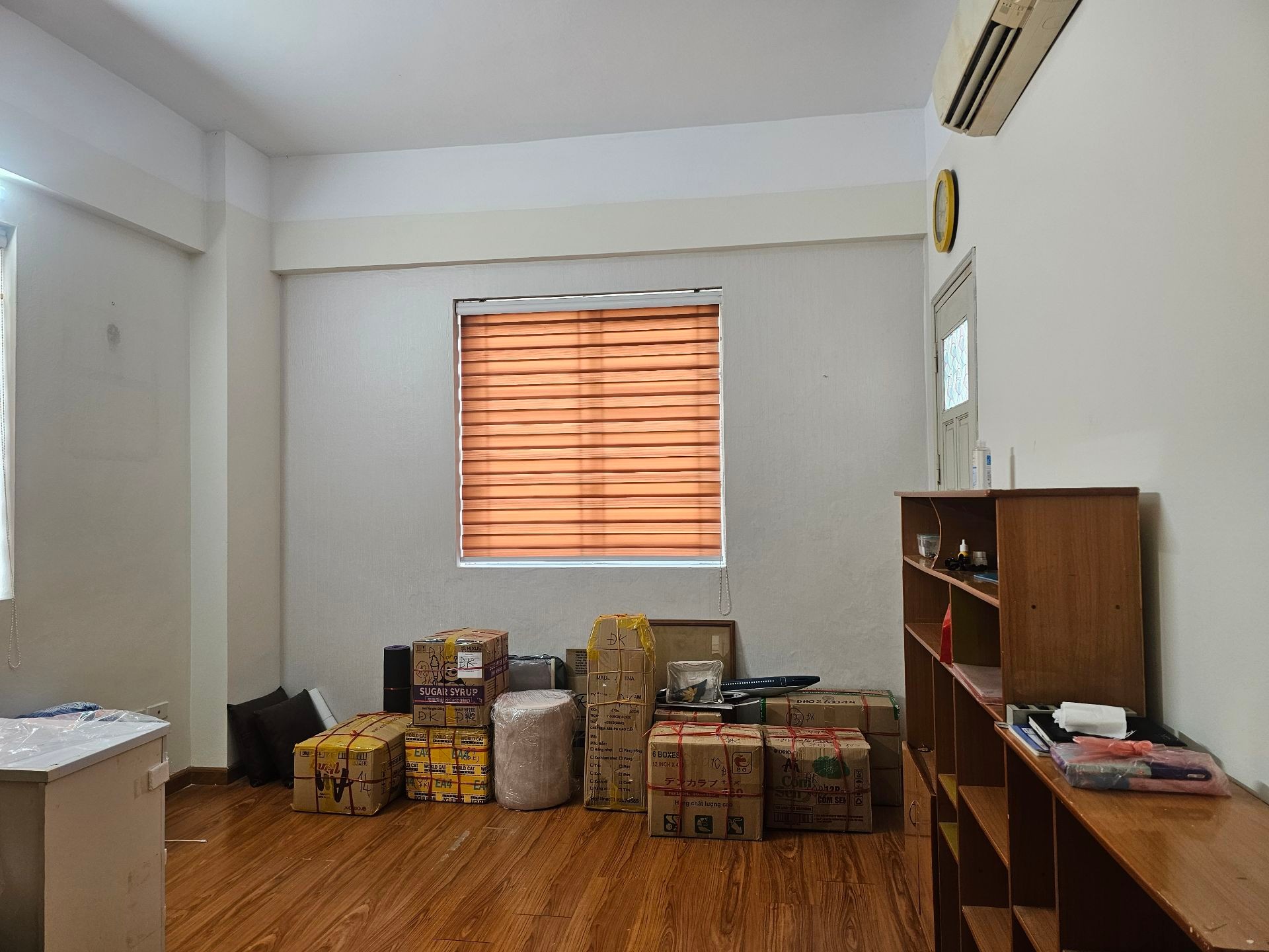 Bán nhà Minh Khai - diện tích 65m2 8 tầng - căn góc - giá 5 tỷ