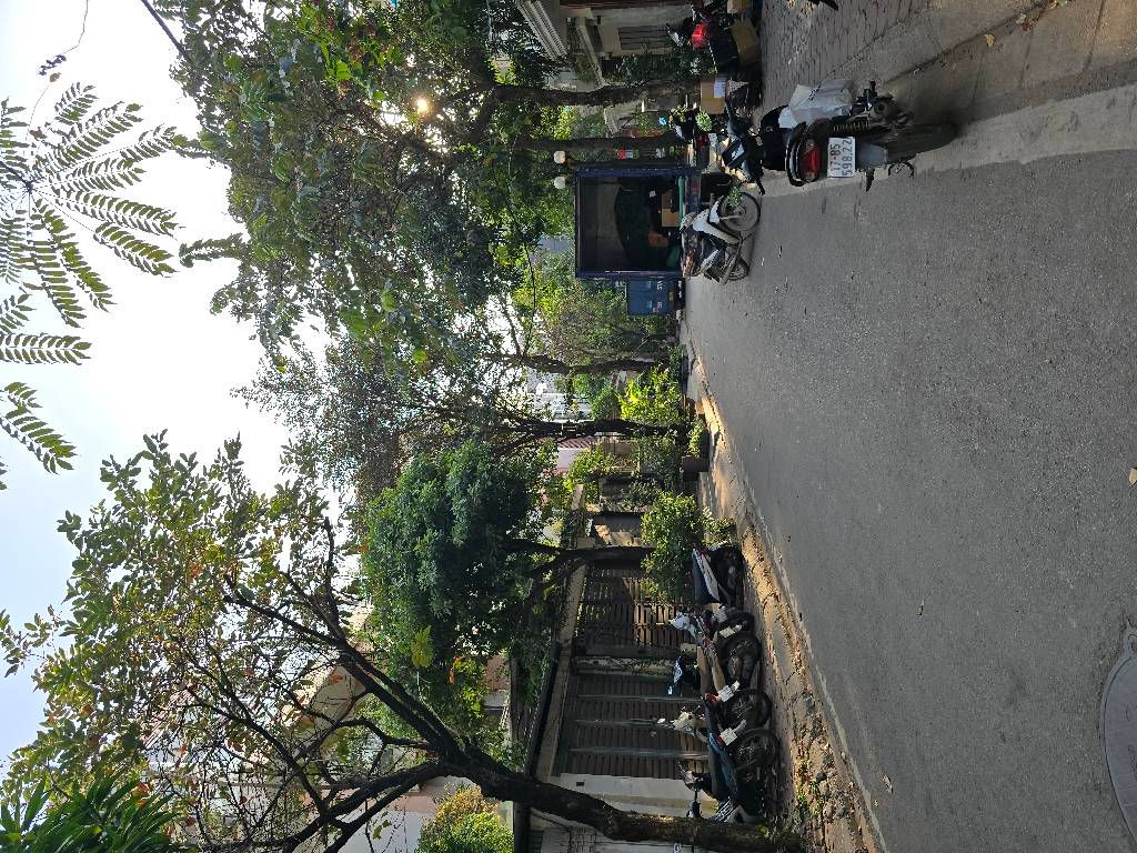 Bán nhà KĐT mới Tây Nam Hồ Linh Đàm - diện tích 180m2 4 tầng - Cực hiếm - giá 53 tỷ