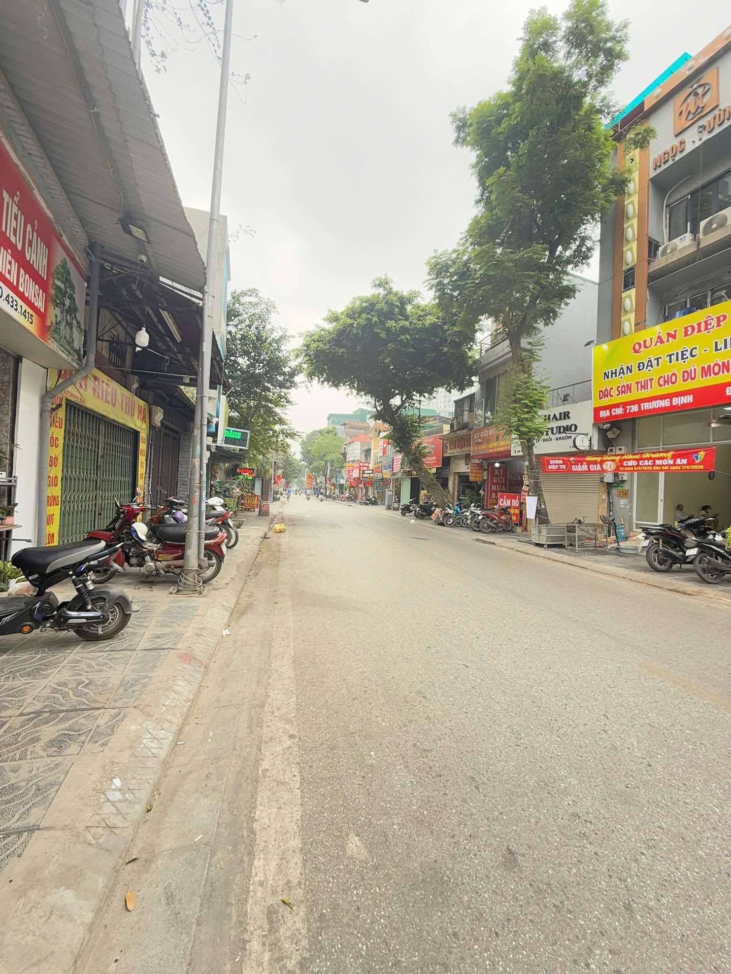 Bán nhà Trương Định - diện tích 44m2 5 tầng - Ô tô sát nhà - giá 13 tỷ