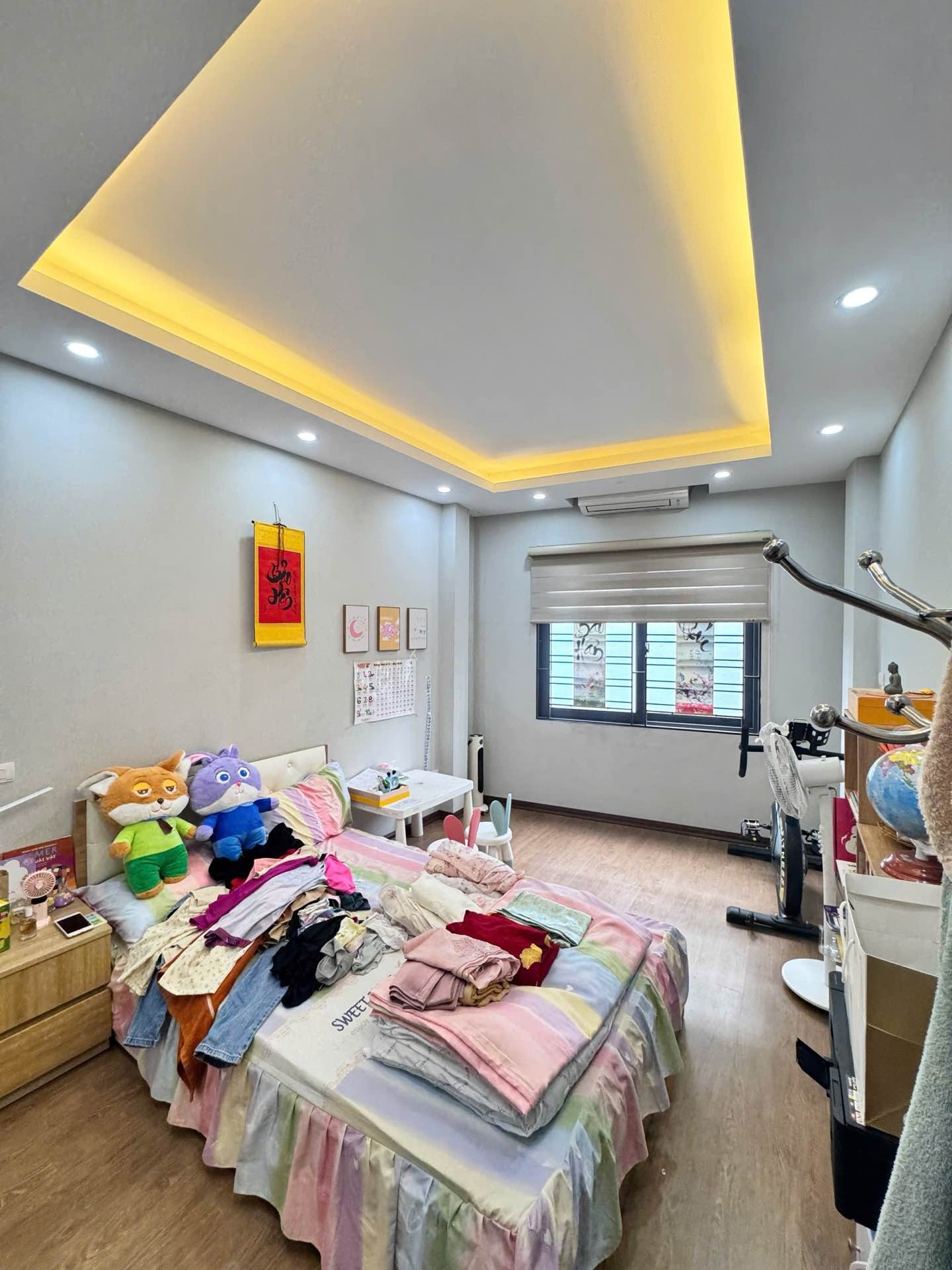 Bán nhà Trương Định - diện tích 44m2 5 tầng - Ô tô sát nhà - giá 13 tỷ
