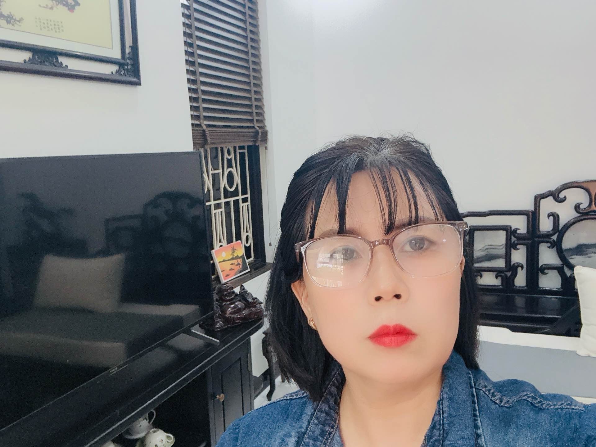 Bán nhà Trương Định - diện tích 44m2 5 tầng - Ô tô sát nhà - giá 13 tỷ