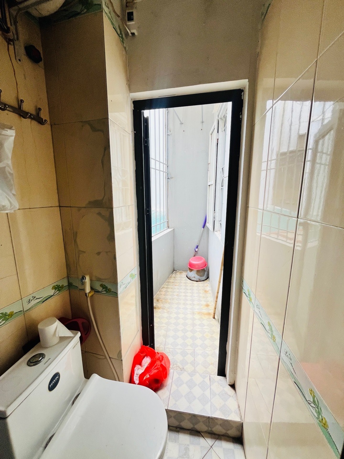 Bán nhà Nguyễn Văn Viên - diện tích 27m2 2 tầng - Lô góc thoáng sáng - giá 5,7 tỷ