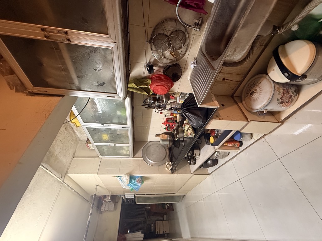 Bán nhà TT D7 Phố 8/3 - diện tích 39m2 1 tầng - Ngõ ô tô thông - giá 8,2 tỷ