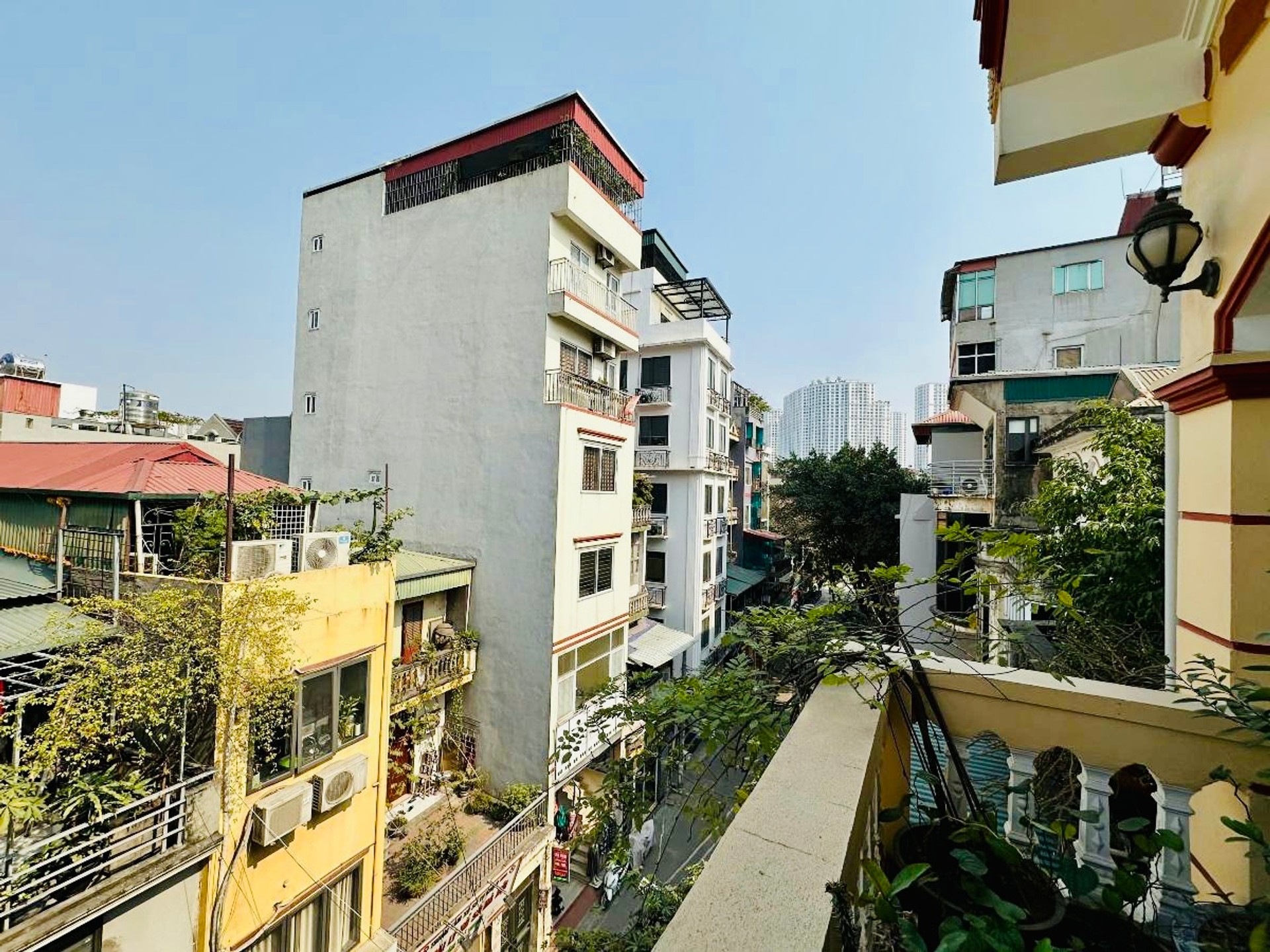 Bán nhà Nhân Hòa - diện tích 54m2 4 tầng - 1 mặt phố 1 mặt ngõ ô tô dừng đỗ - giá 25,3 tỷ