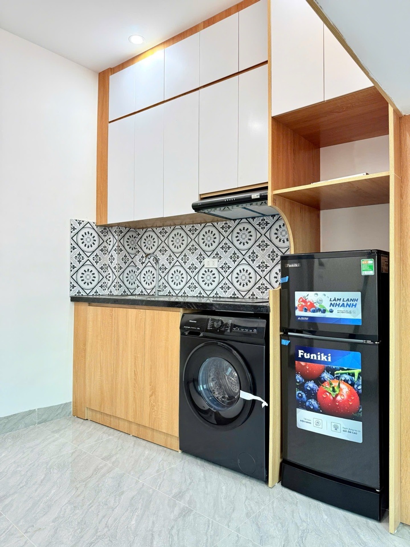 Bán nhà Đê La Thành - diện tích 60m2 7 tầng - LÔ GÓC - giá 17,9 tỷ