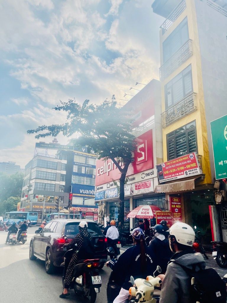 Bán nhà Trương Định - diện tích 57m2 6 tầng - Nhà mặt phố, kinh doanh siêu đỉnh - giá 35 tỷ