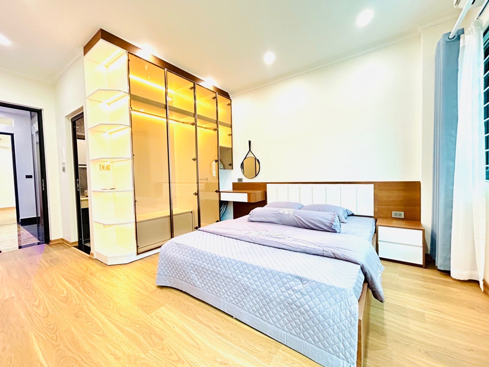 Bán nhà Vĩnh Hưng - diện tích 50m2 6 tầng - Lô góc, ô tô - giá 16,5 tỷ
