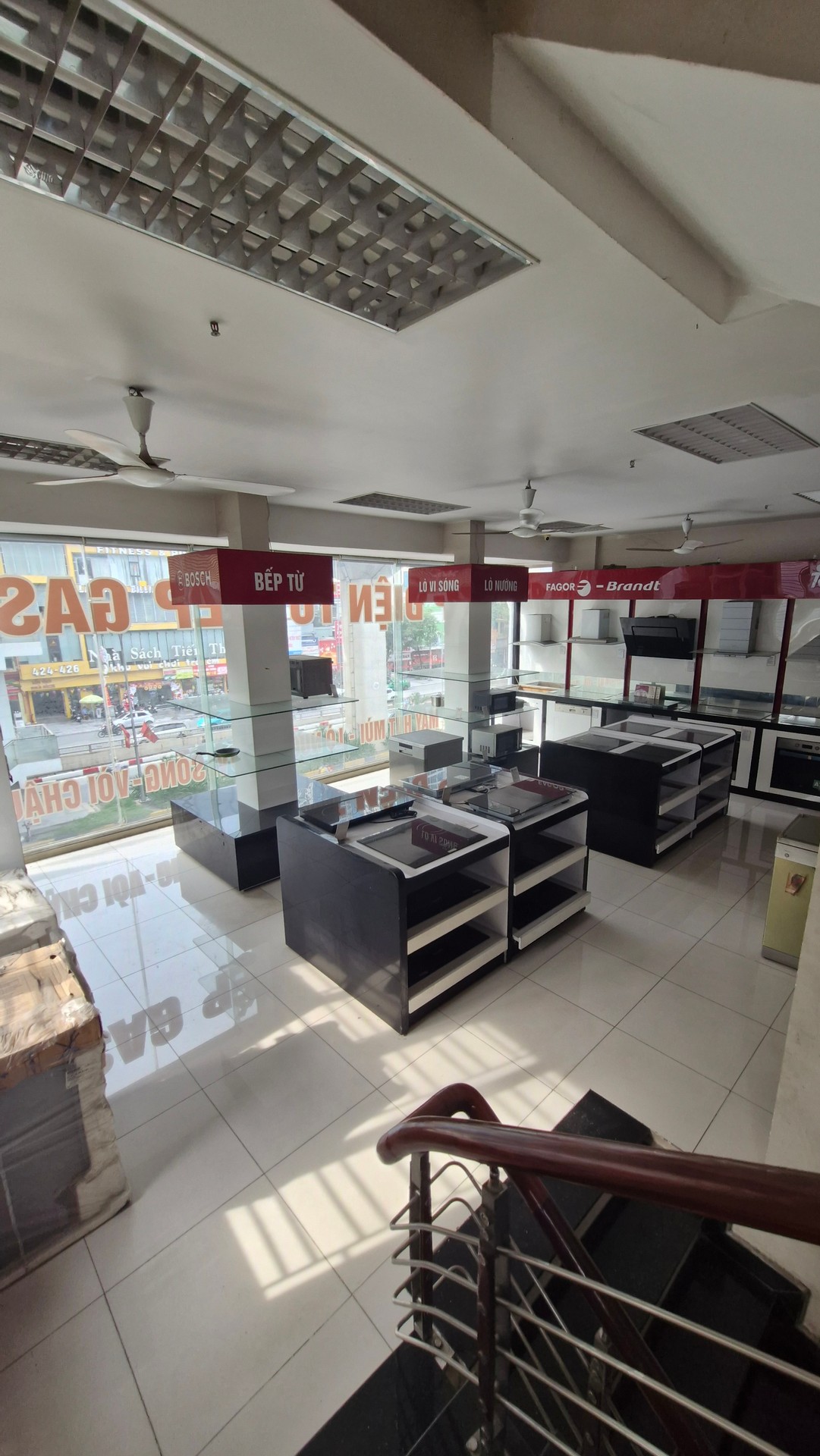 Bán nhà Nguyễn Trãi - diện tích 91.1m2 5 tầng - Lô góc 3 mặt thoáng - giá 69 tỷ