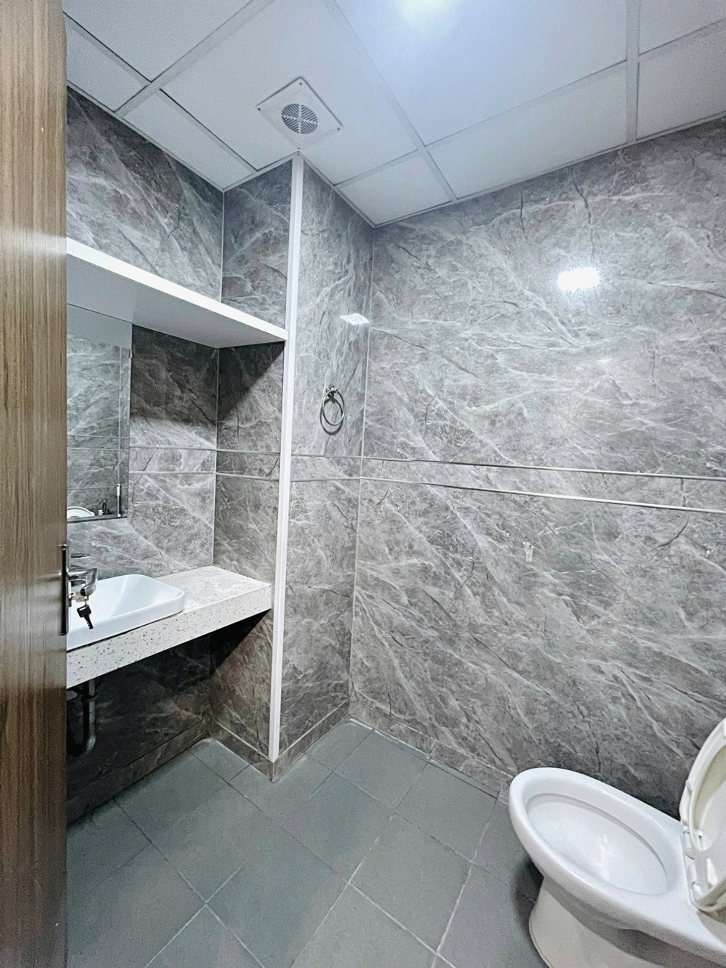 Bán nhà Nguyễn Xiển - diện tích 53m2 1 tầng - nhà đẹp hiếm có - giá 4,2 tỷ