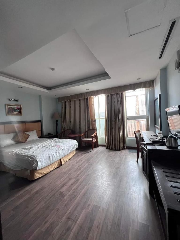 Bán nhà Bùi Thị Xuân - diện tích 120m2 13 tầng - Lô góc 2 mặt thoáng - giá 82 tỷ