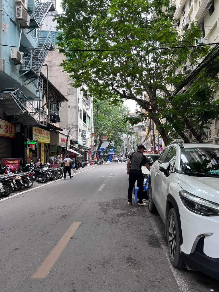 Bán nhà Bùi Thị Xuân - diện tích 120m2 13 tầng - Lô góc 2 mặt thoáng - giá 82 tỷ