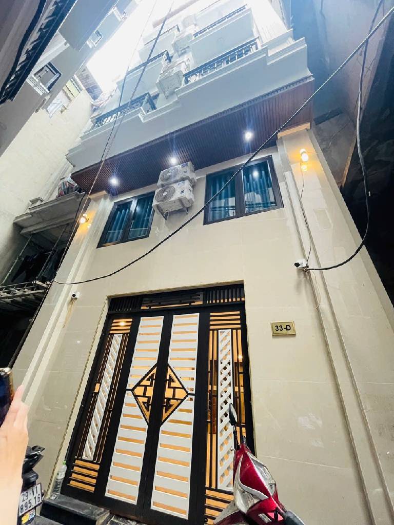 Bán nhà Tôn Thất Tùng - diện tích 90m2 7 tầng - Tòa chung cư mini - giá 28 tỷ