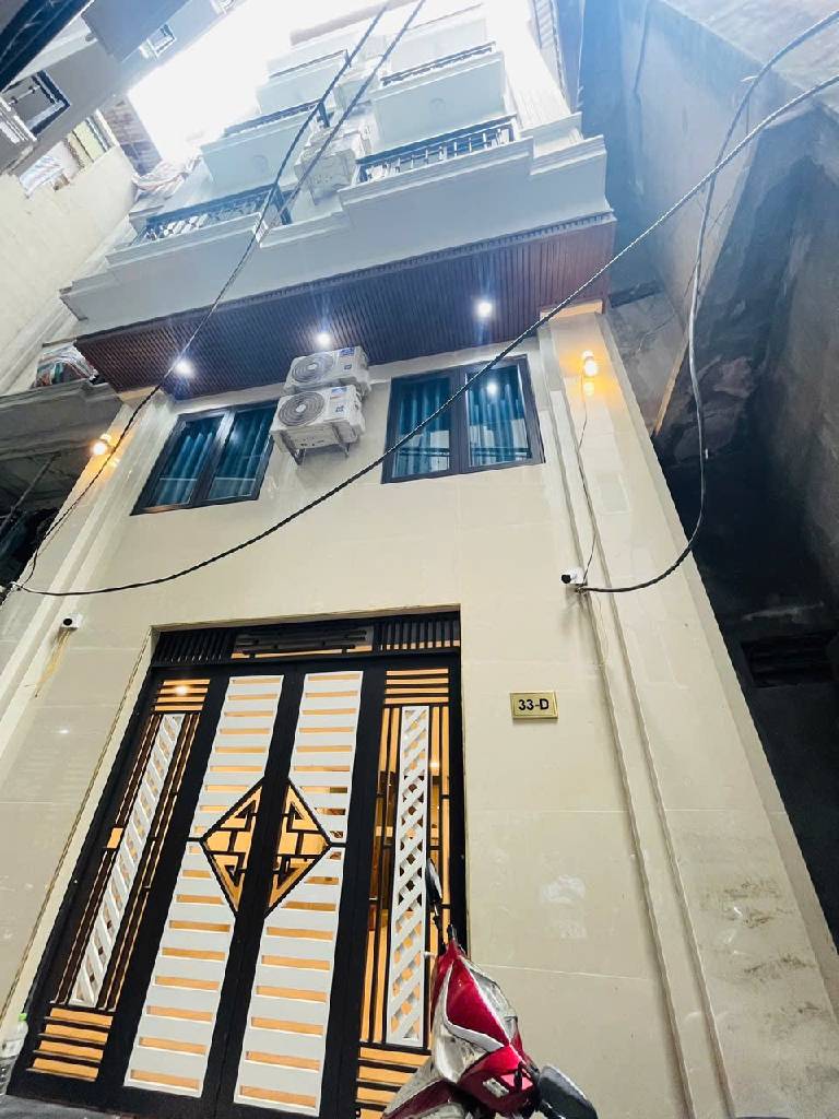 Bán nhà Tôn Thất Tùng - diện tích 90m2 7 tầng - Tòa chung cư mini - giá 28 tỷ