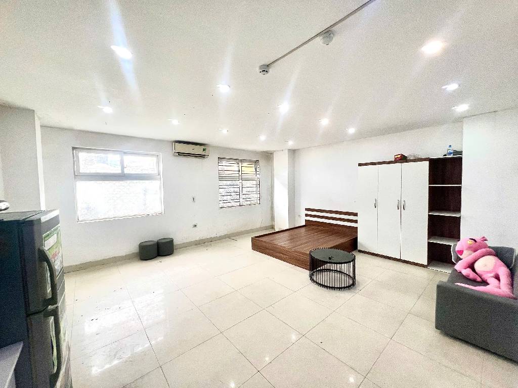 Bán nhà Tân Mai - diện tích 86m2 9 tầng - Thang máy - giá 39 tỷ