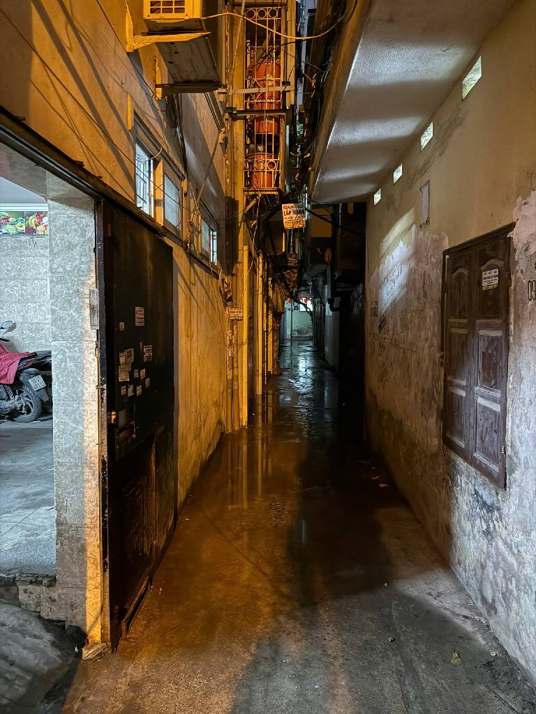 Bán nhà Tân Mai - diện tích 86m2 9 tầng - Thang máy - giá 39 tỷ