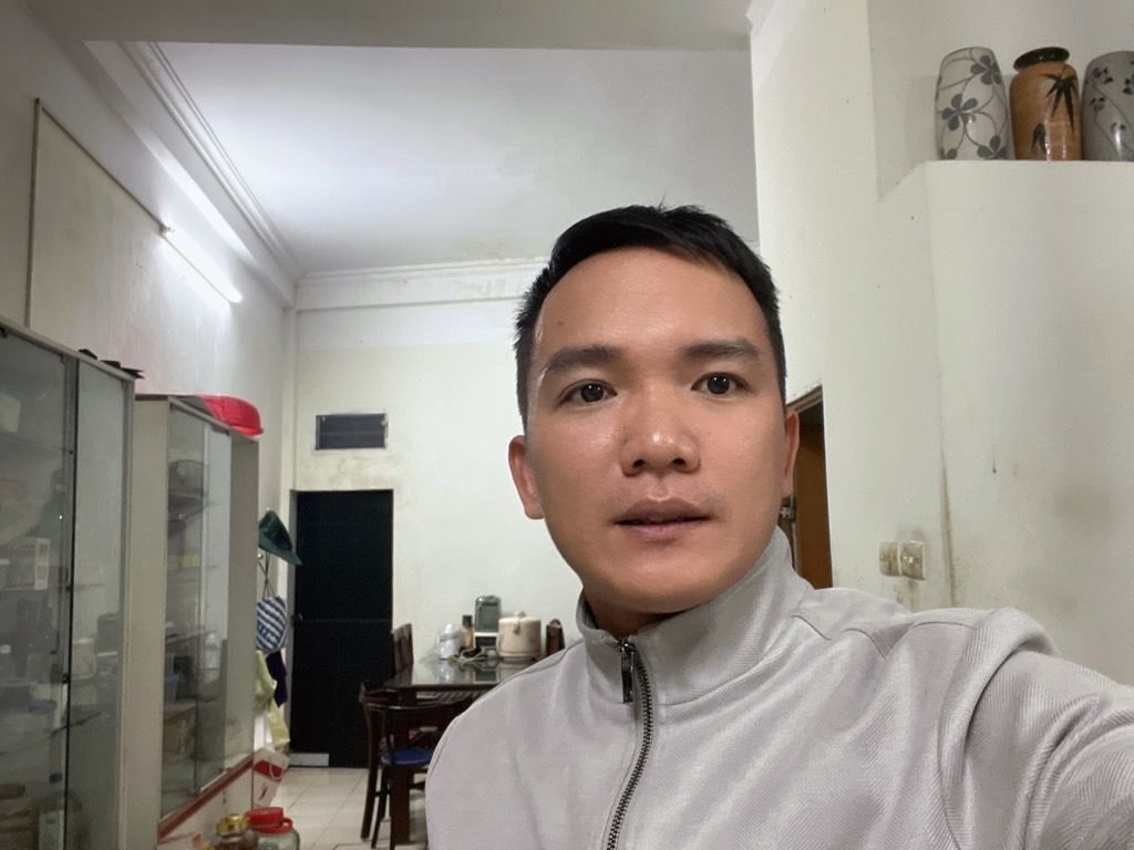 Bán nhà Đê La Thành - diện tích 80.3m2 2 tầng - Mặt phố trung tâm - giá 37 tỷ