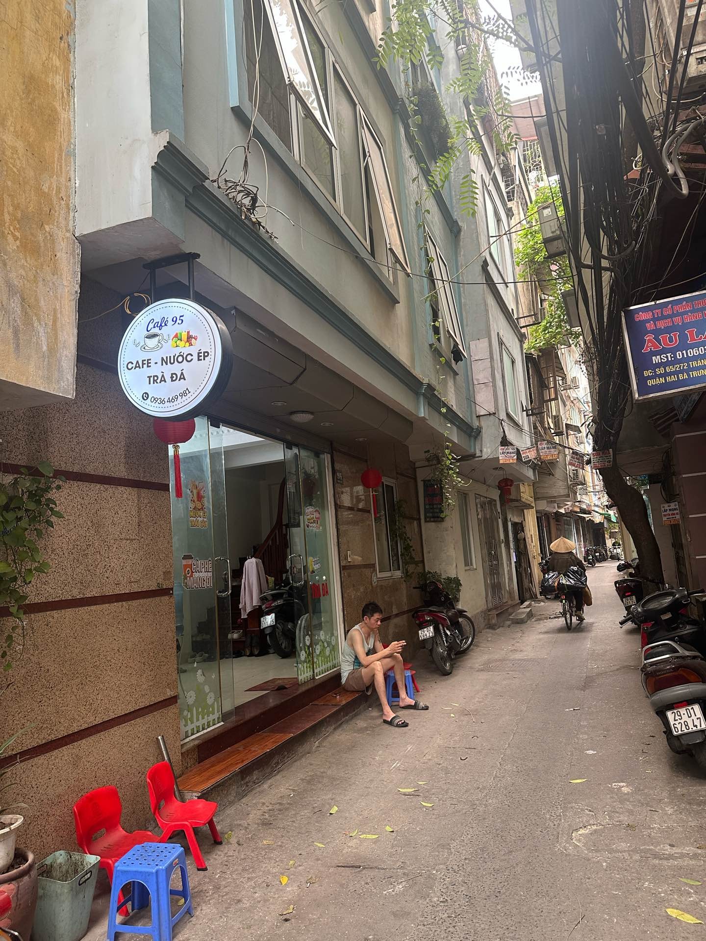 Bán nhà Trần Khát Chân - diện tích 23m2 5 tầng - Nhà đẹp, gần phố - giá 8,5 tỷ