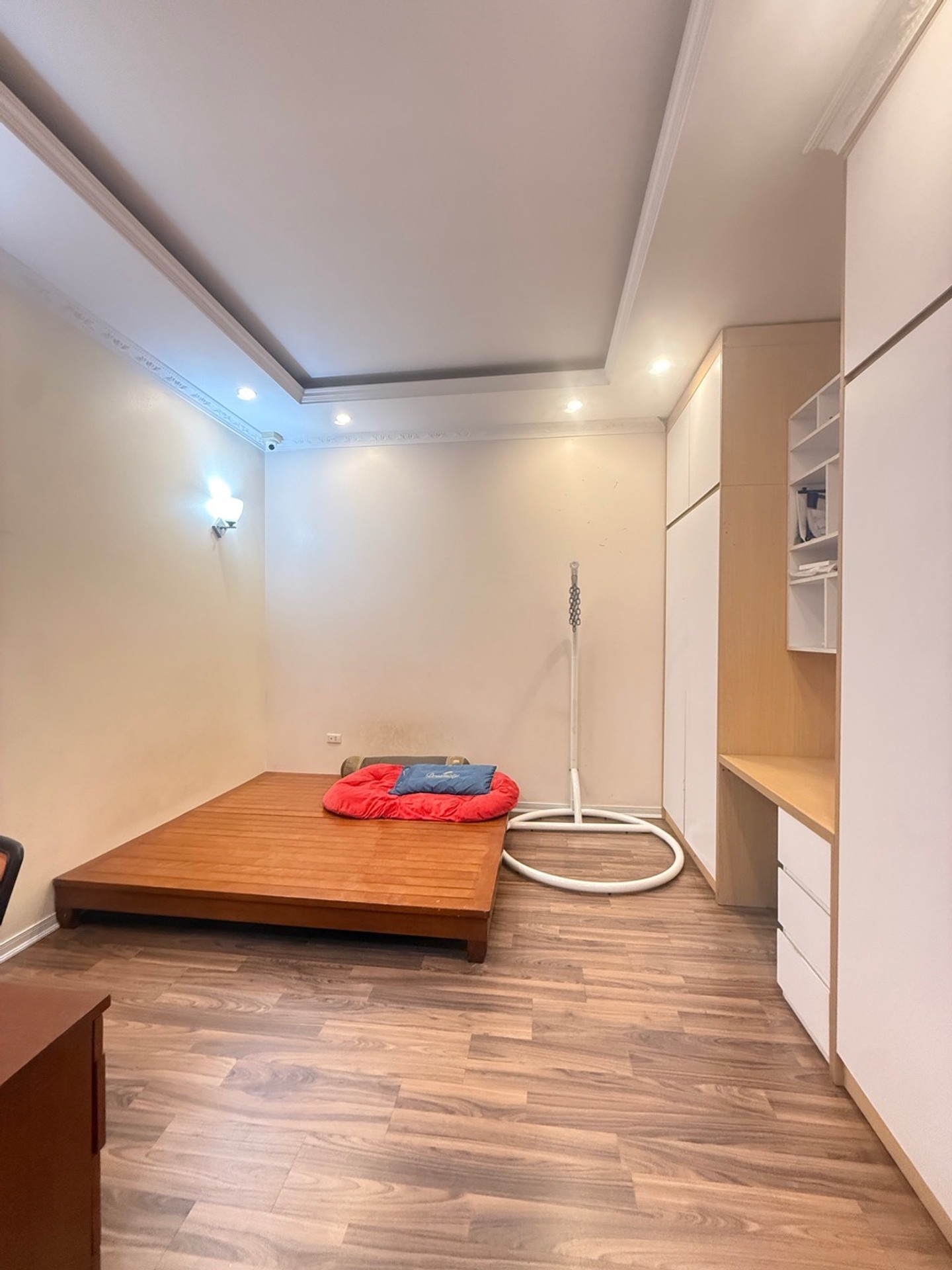 Bán nhà Hoàng Liệt - diện tích 46m2 5 tầng - Ô tô tránh - giá 10,8 tỷ