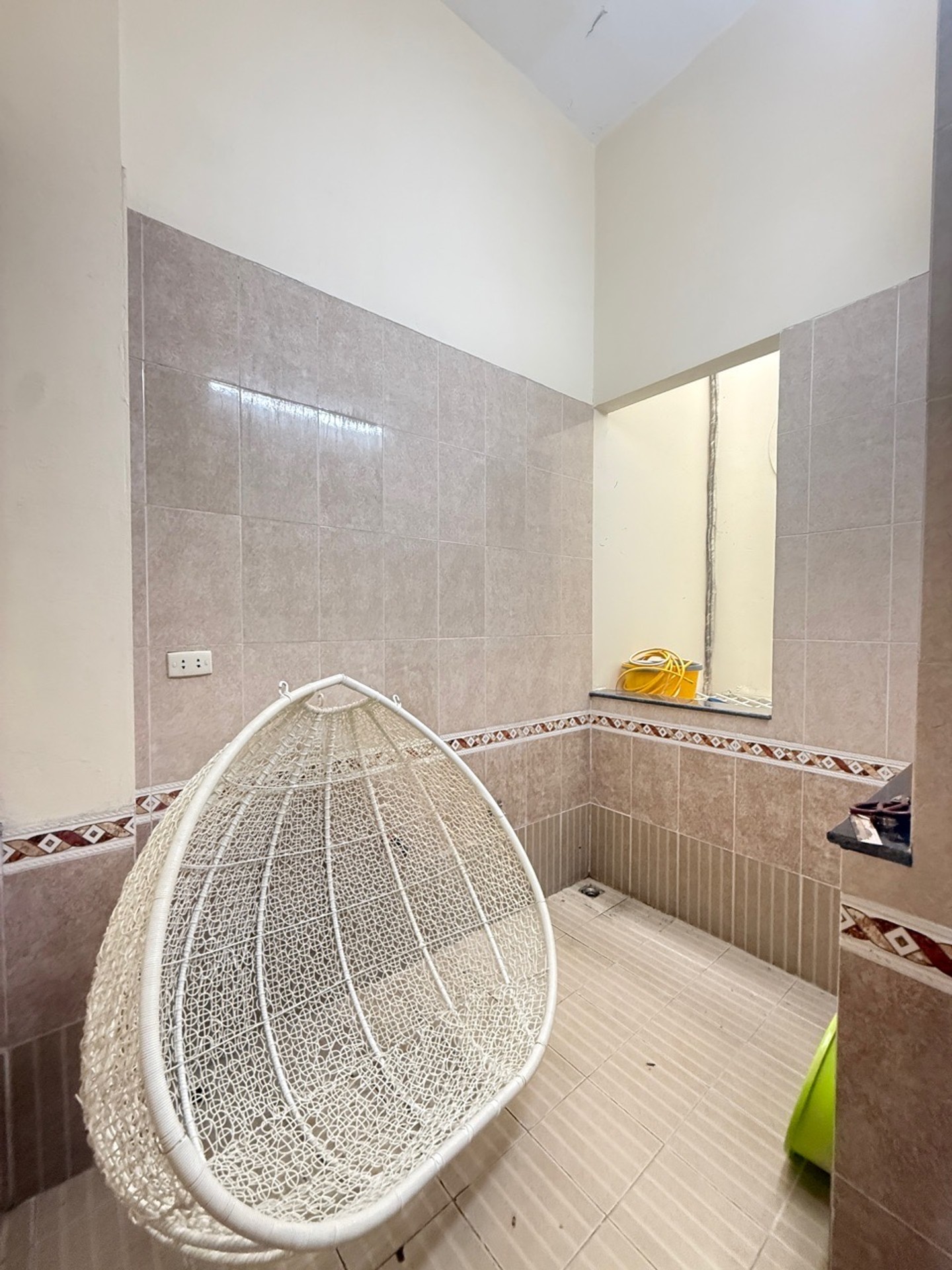 Bán nhà Hoàng Liệt - diện tích 46m2 5 tầng - Ô tô tránh - giá 10,8 tỷ