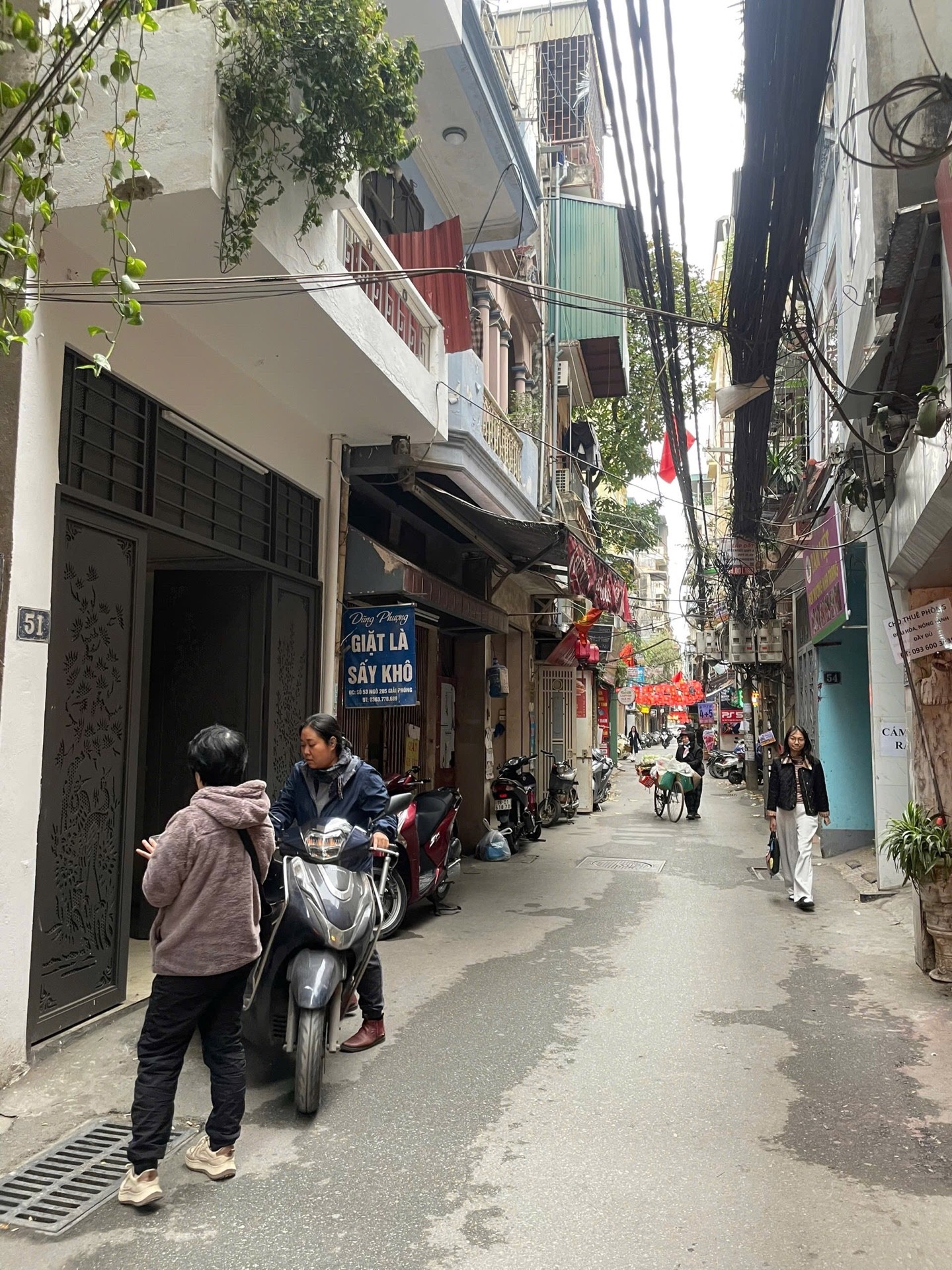 Bán nhà Giải Phóng - diện tích 94m2 5 tầng - Lô góc 2 mặt thoáng - giá 26,5 tỷ